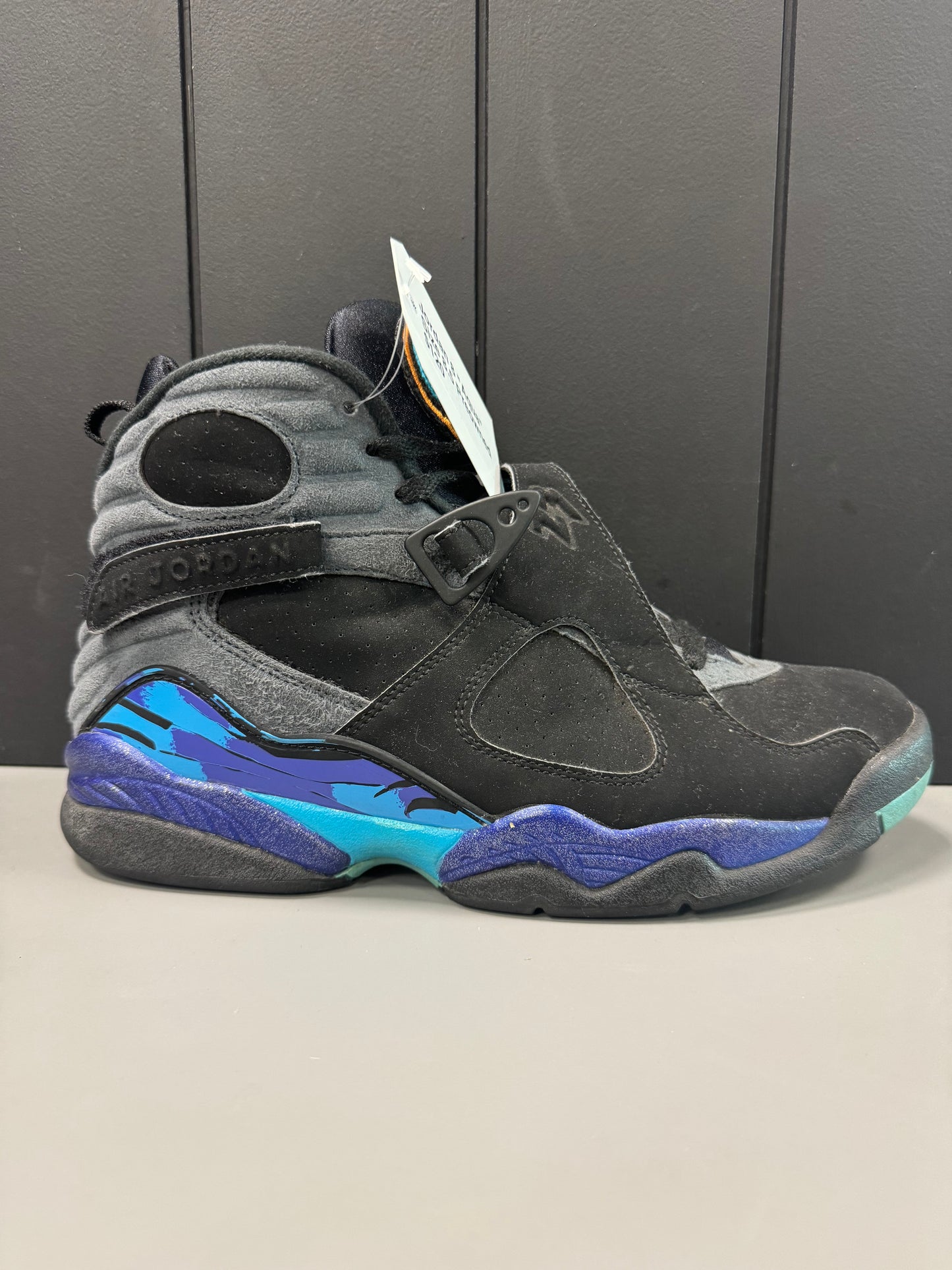 Jordan 8 "Aqua" Size 8.5 Preowned