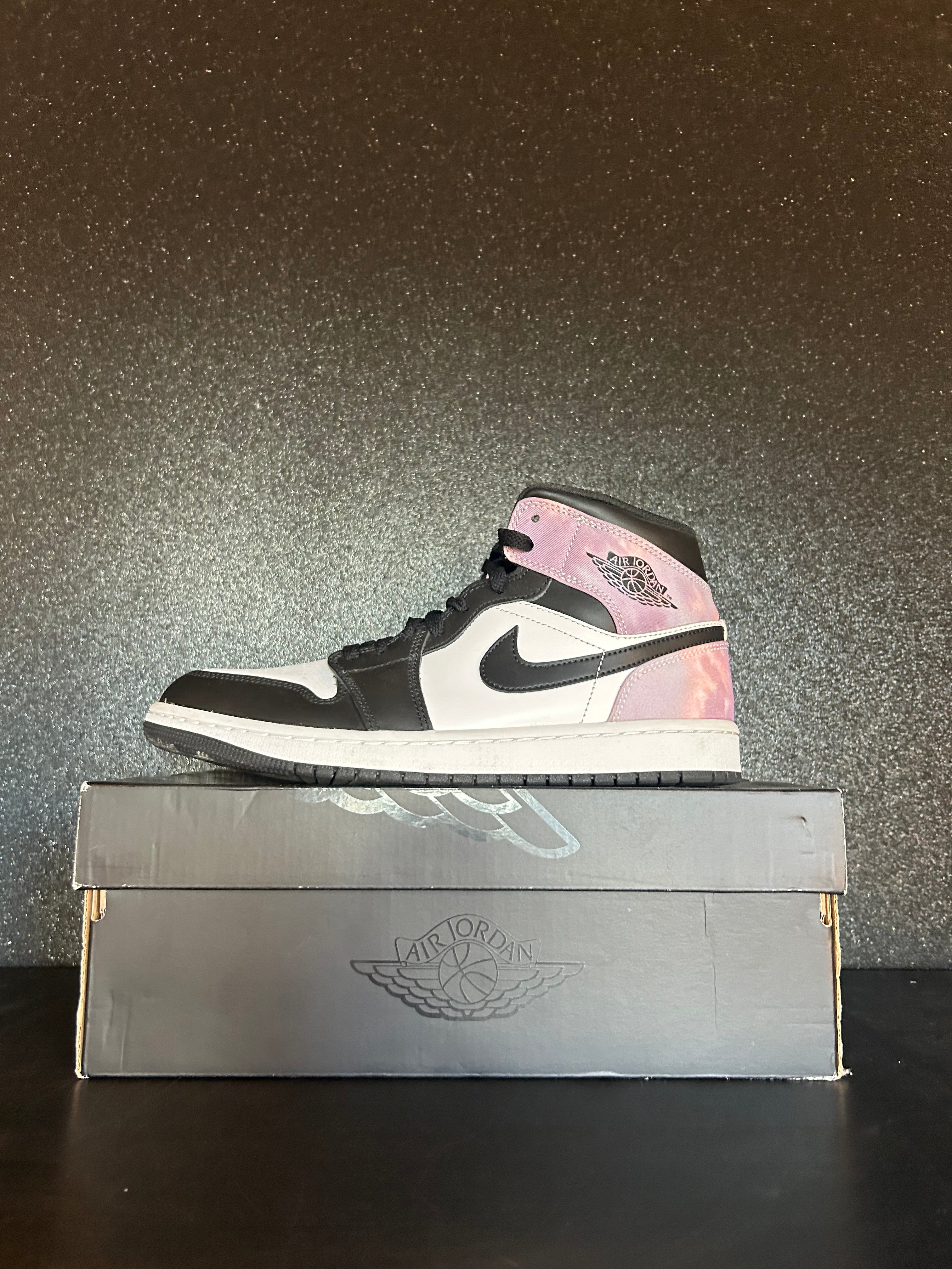 Jordan 1 Mid SE Zen Master Size 8.5 Preowned