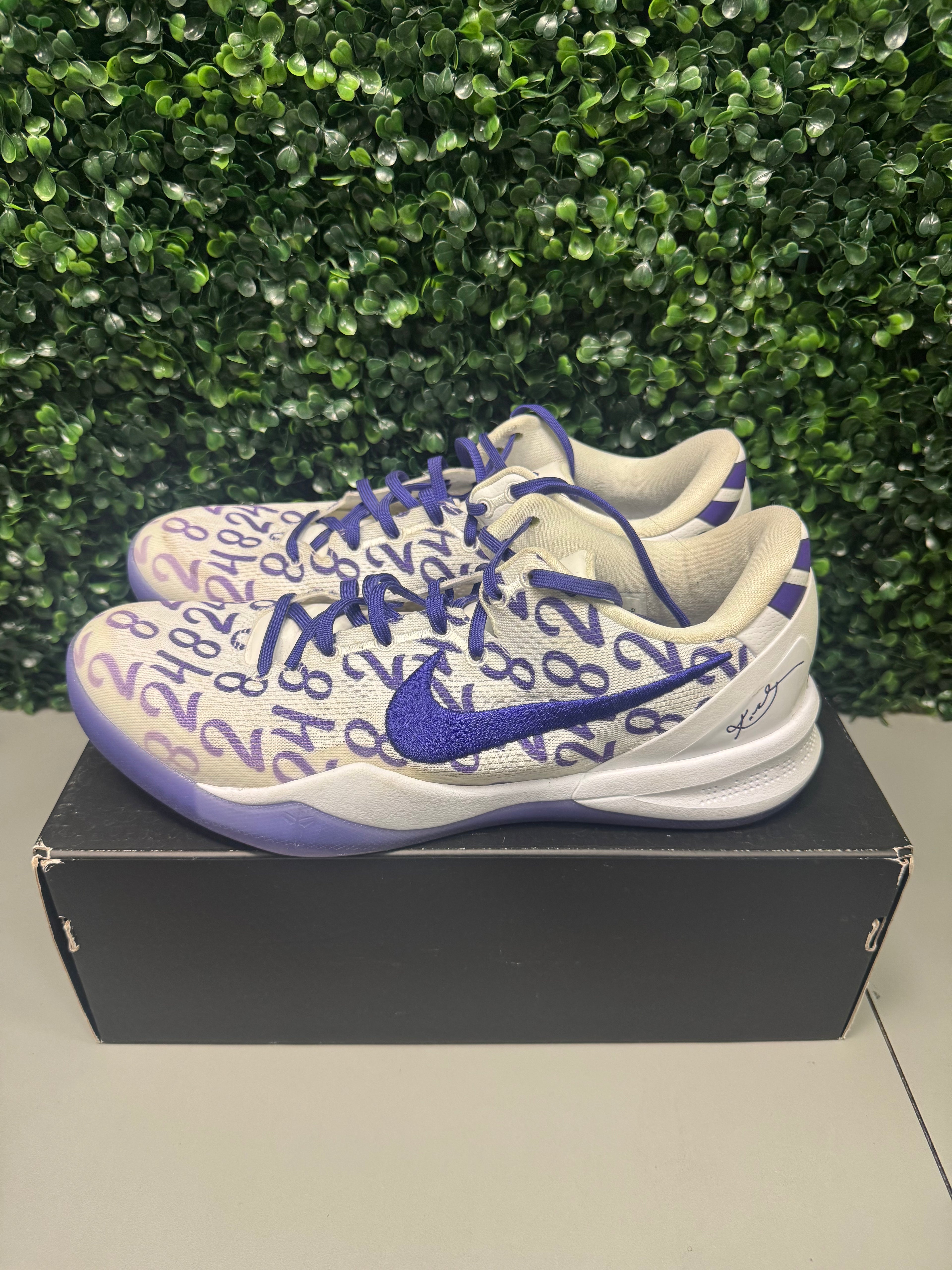 Nike Kobe 8 Proto "Court Purple" Size 11.5 Preowned