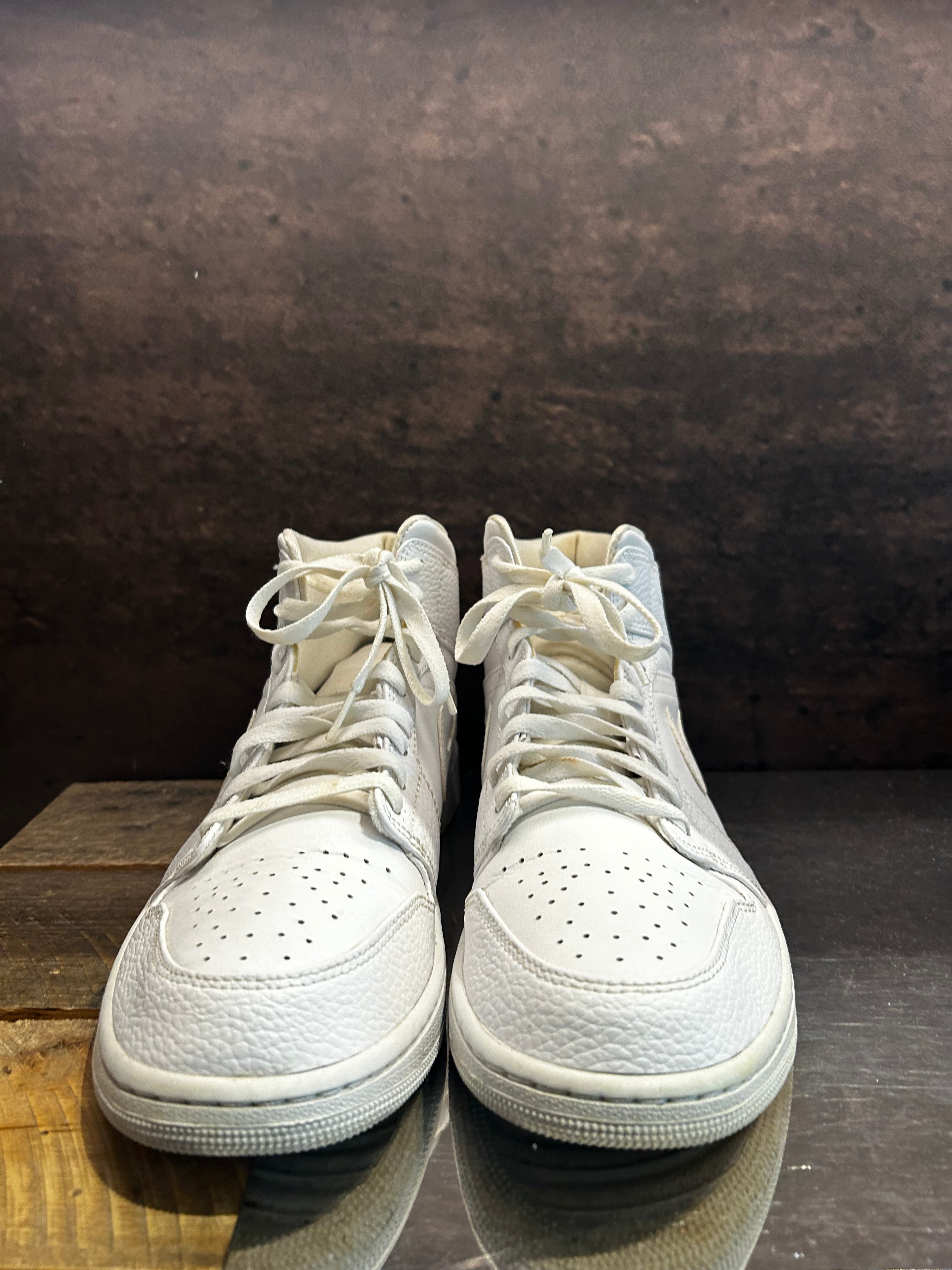 Jordan 1 Mid "Triple White" Size 10 Preowned