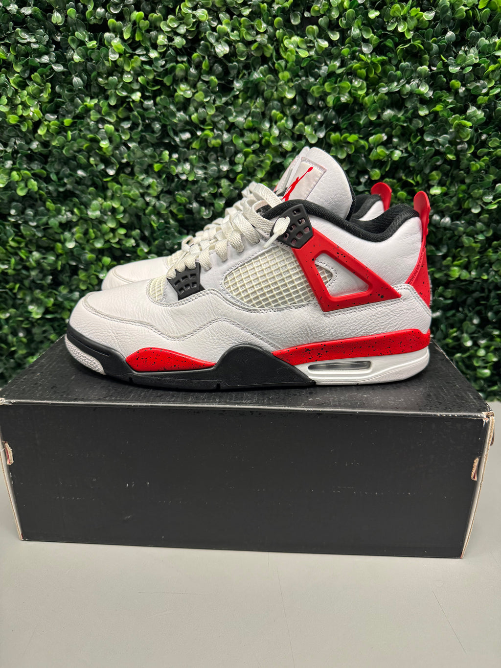 Jordan 4 Red Cement Size 10.5 Preowned