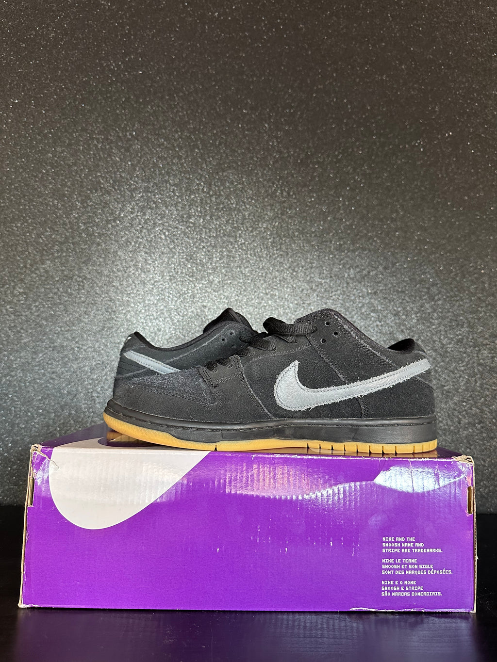 Nike SB Dunk Low "Fog" Size 8 preowned with box