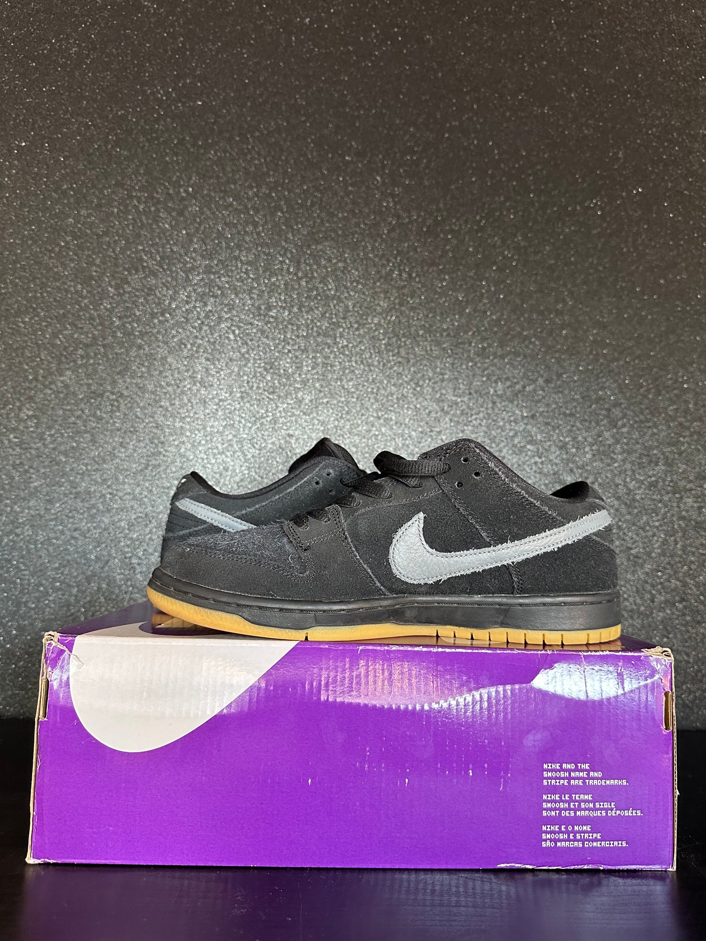 Nike SB Dunk Low "Fog" Size 8 preowned with box