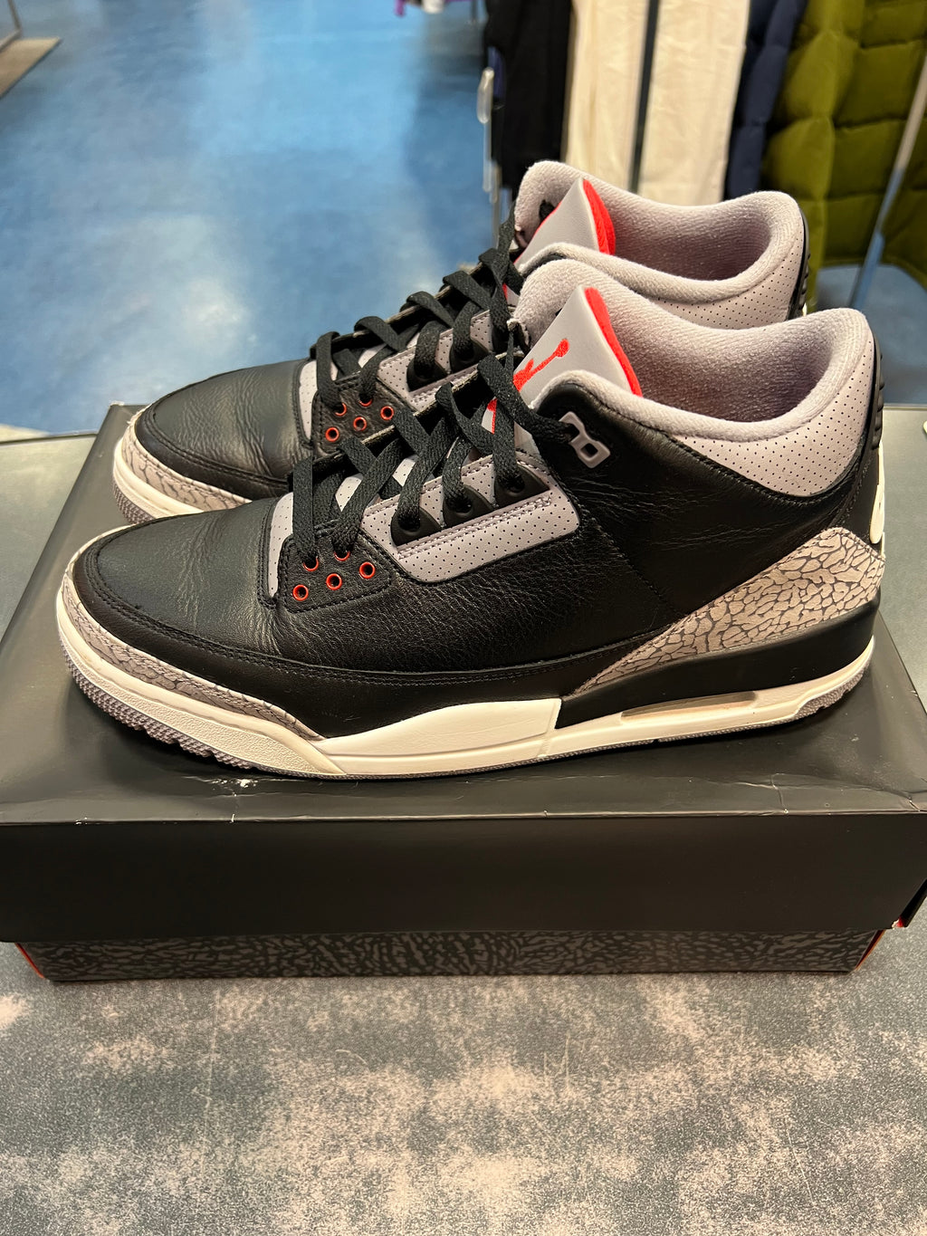 Jordan 3 "Black Cement" Size 13M Preowned
