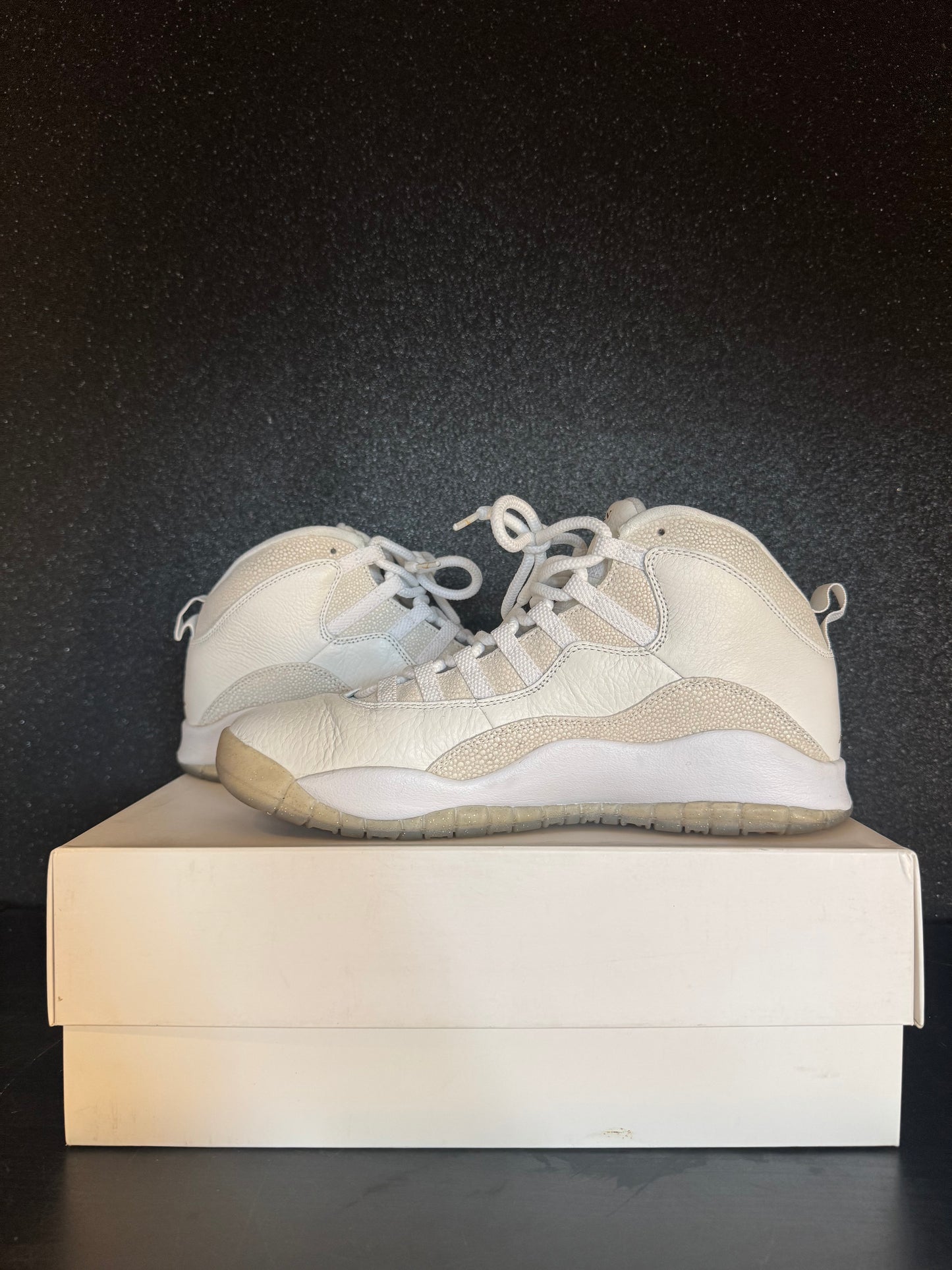 Jordan 10 'OVO' Size 10.5 Preowned with box