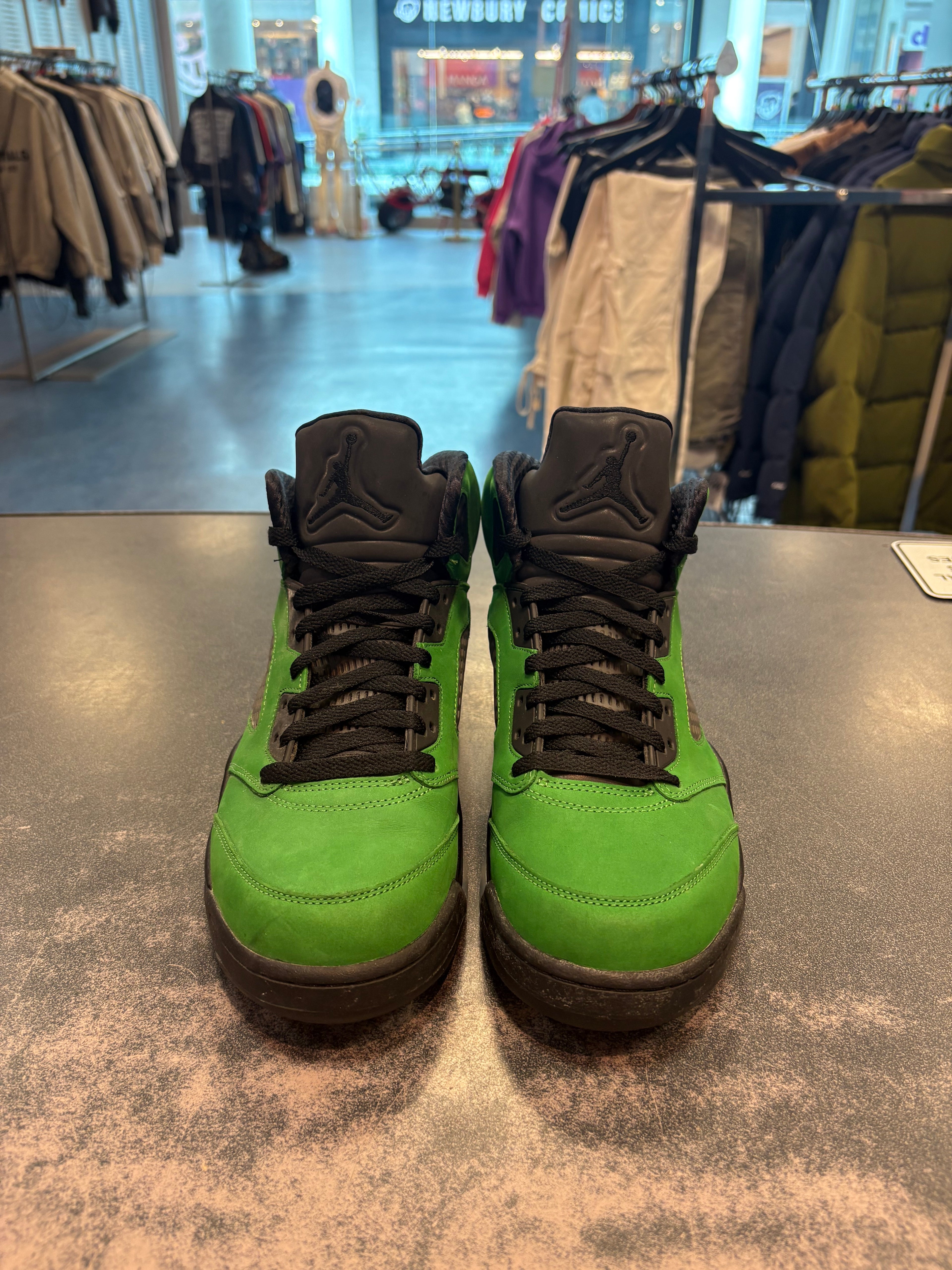 Air Jordan 5 Oregon Size 10M Preowned