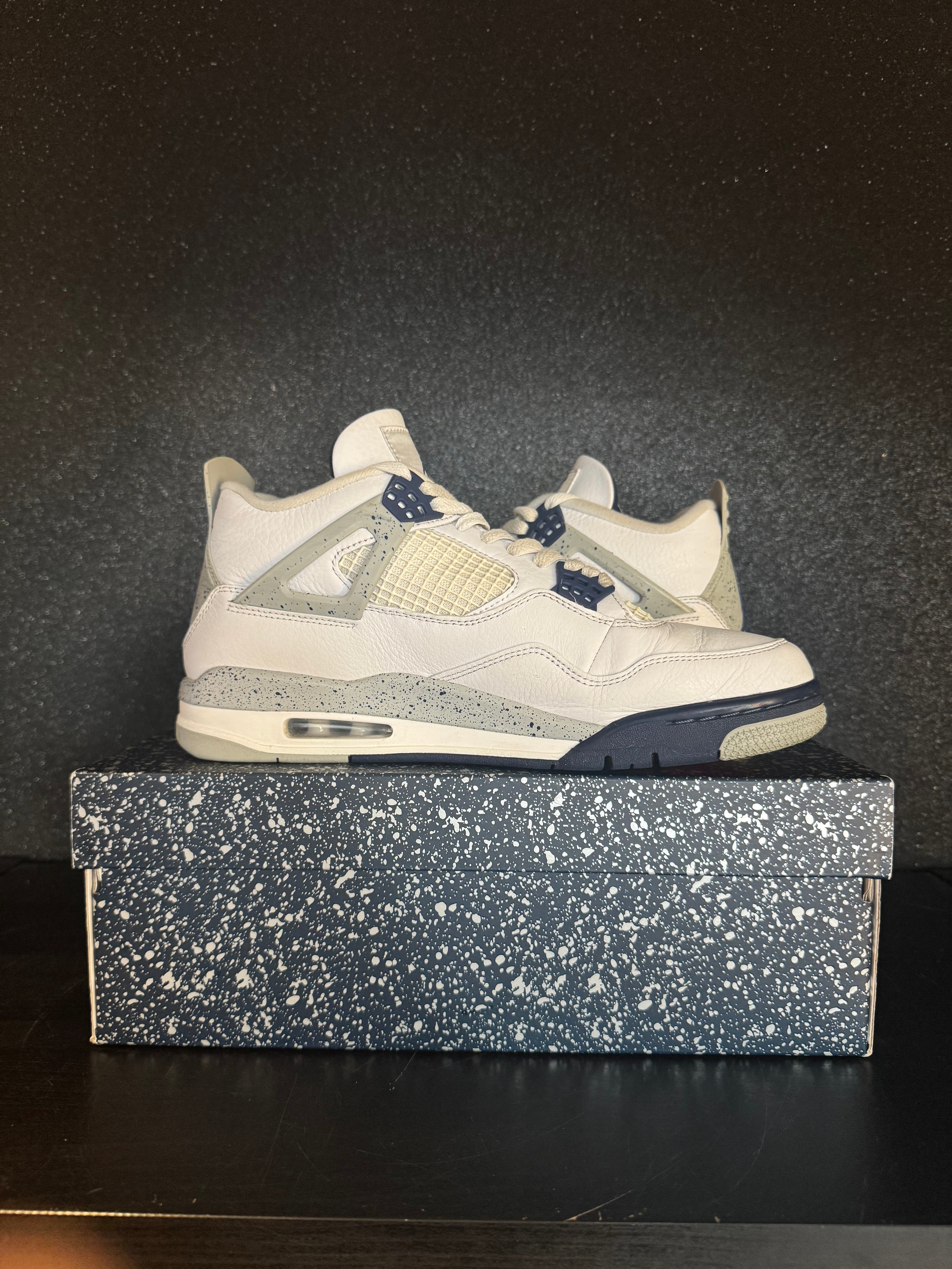 Jordan 4 'Midnight Navy' Size 11 Preowned with box