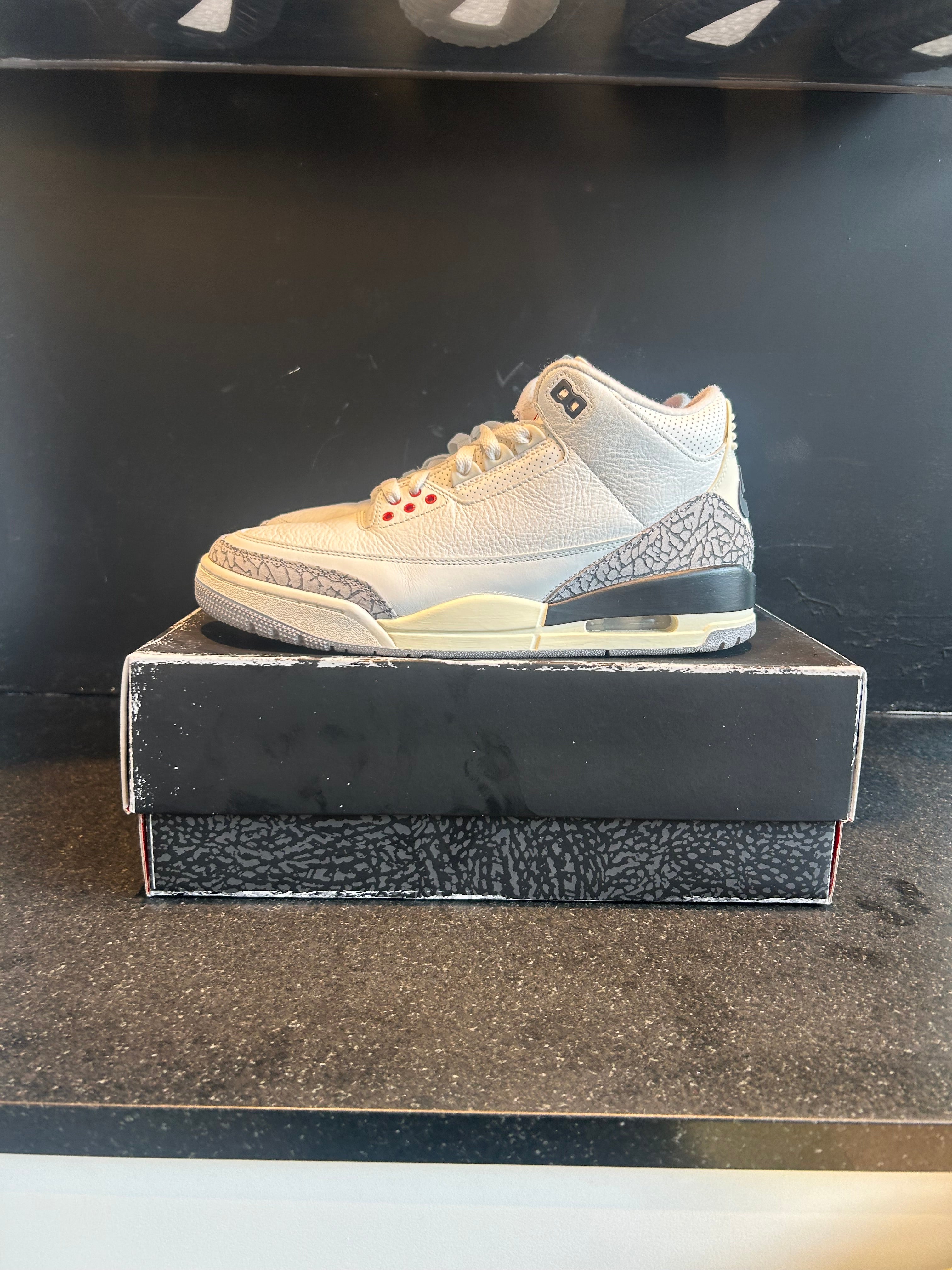Jordan 3 Retro White Cement Reimagined Size 9.5 Preowned