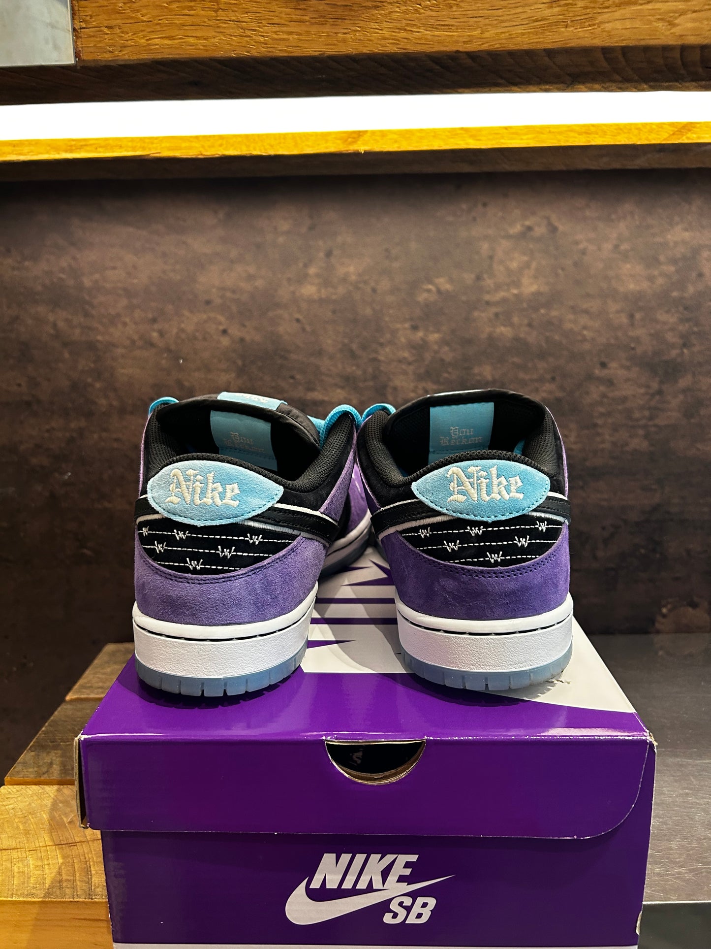 Nike SB Dunk Low "Hayley Wilson" Size 11.5 Preowned