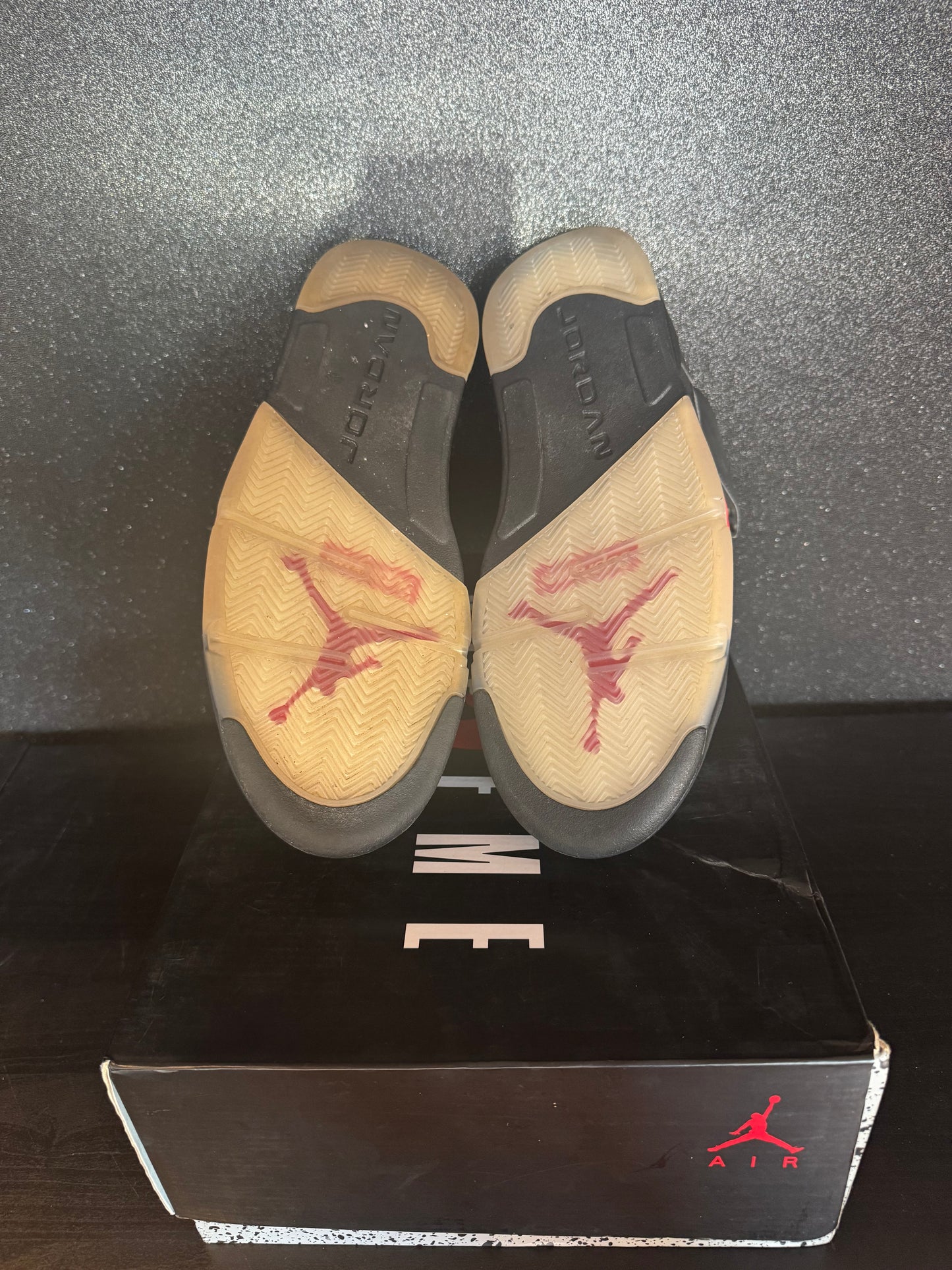 Jordan 5 'Supreme Black' Size 10 Preowned with box