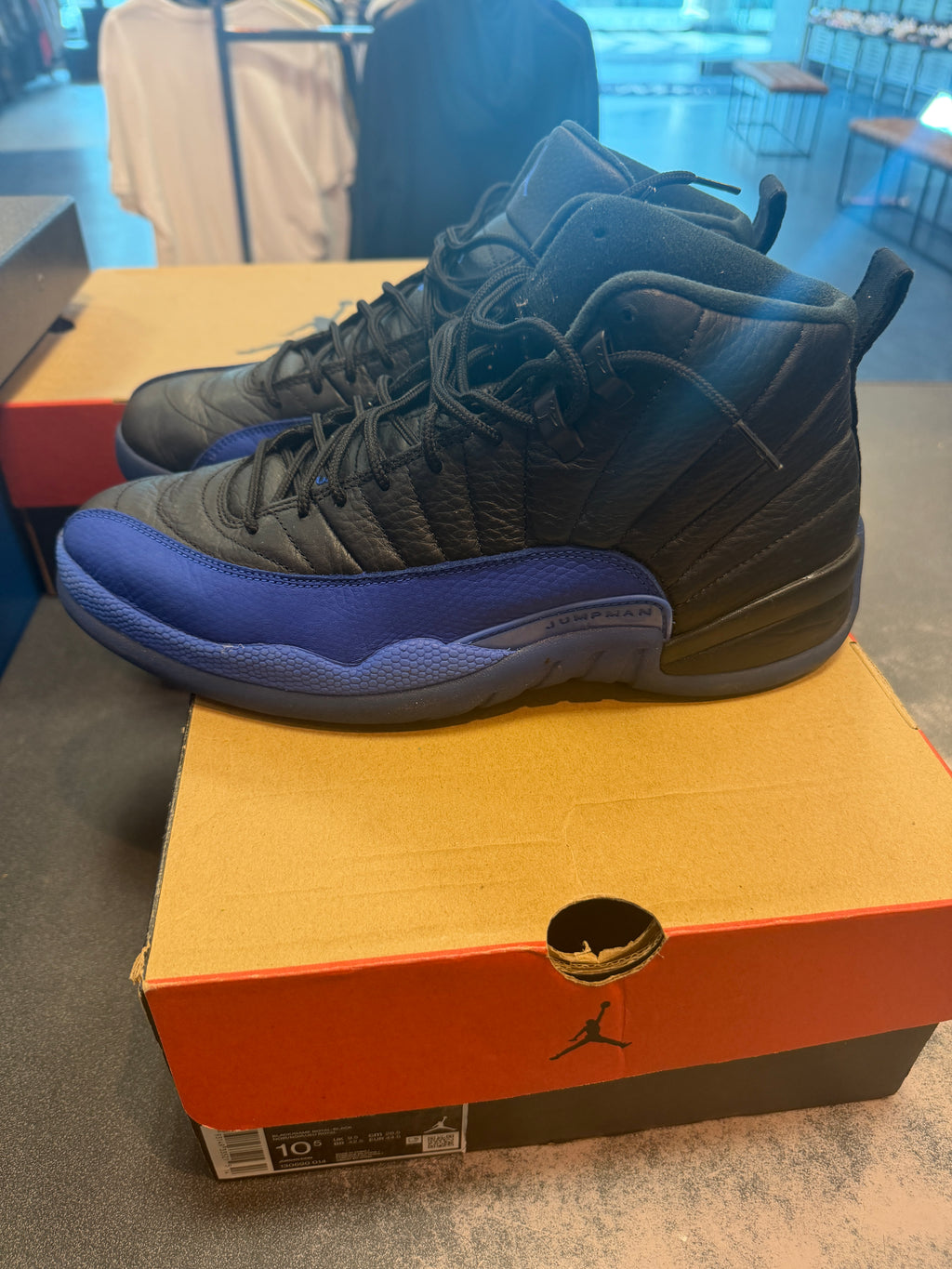 Jordan 12 Retro "Black Game Royal" Size 10.5 Preowned
