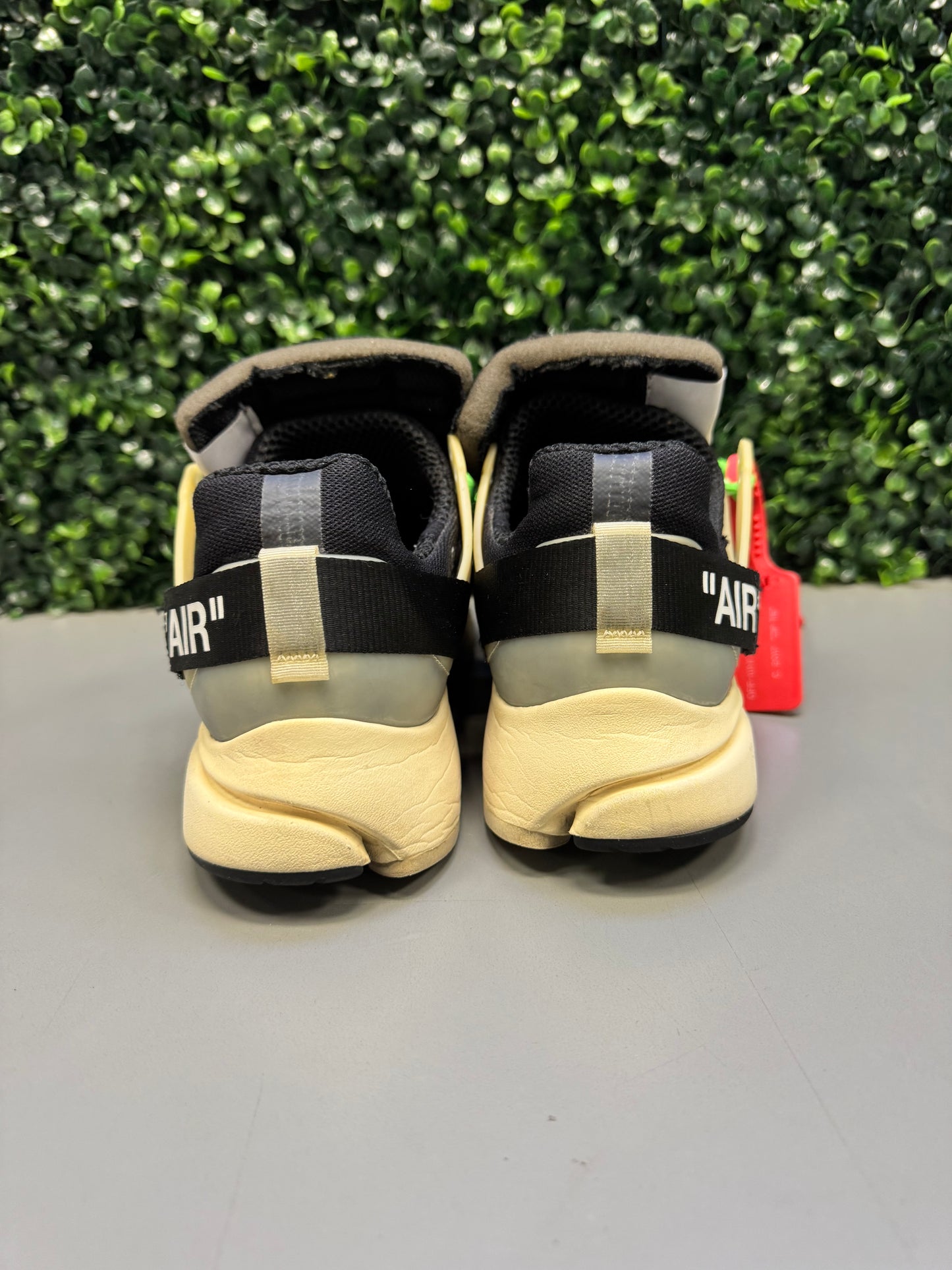 Nike Off White Presto "THE TEN" Size 10 Preowned