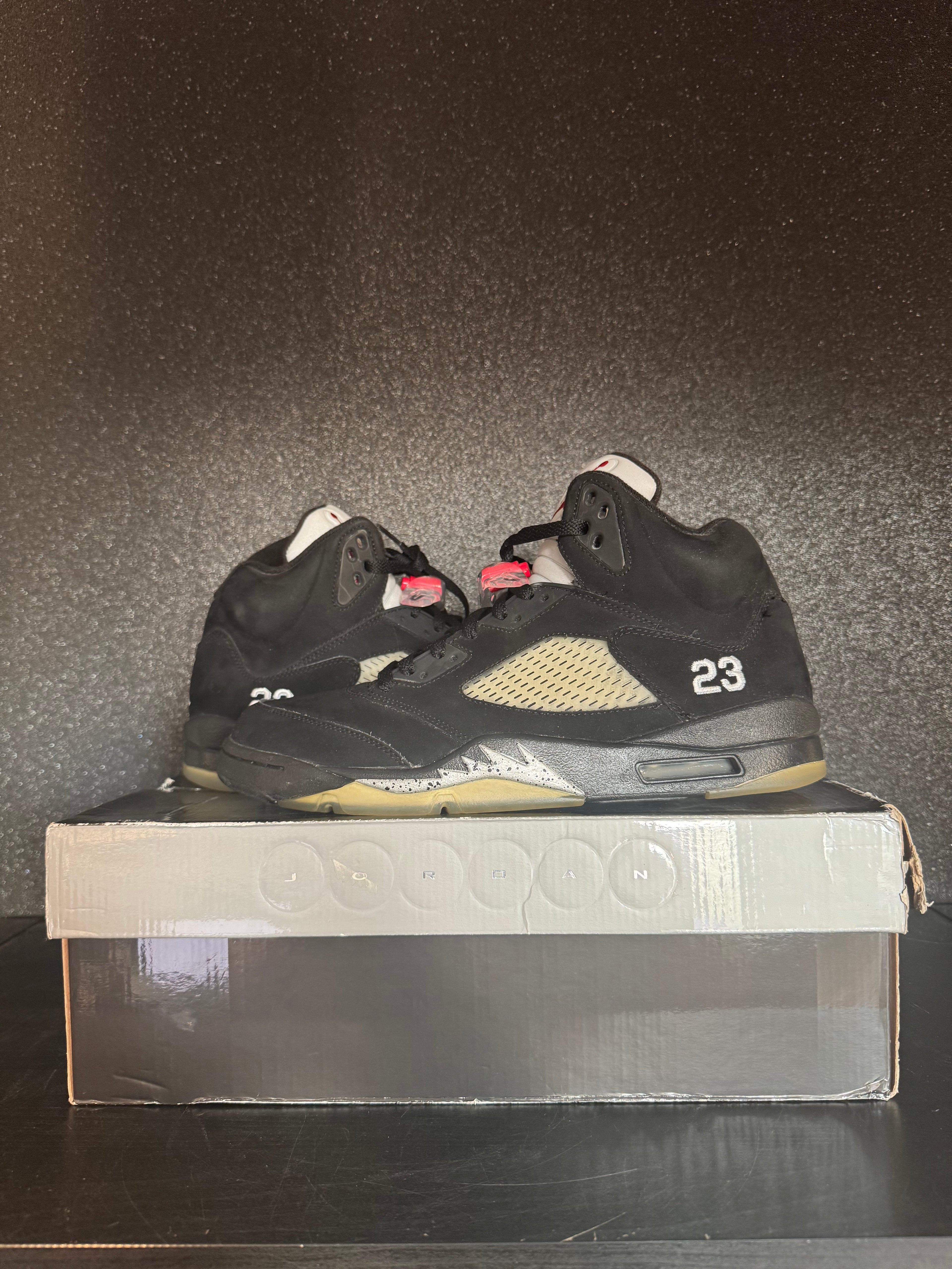 Jordan 5 'Black Metallic' Size 11.5 Preowned with box