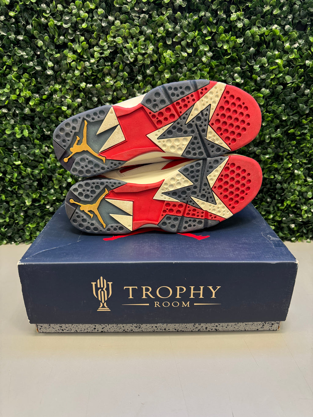 Jordan 7 x Trophy Room New Sheriff in Town" Size 12 Preowned