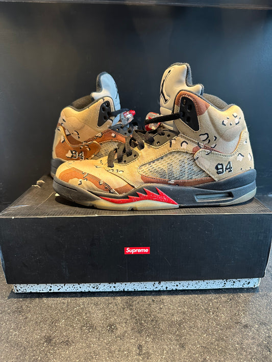 Supreme x Jordan 5 "Camo" Size 12 Preowned with Box