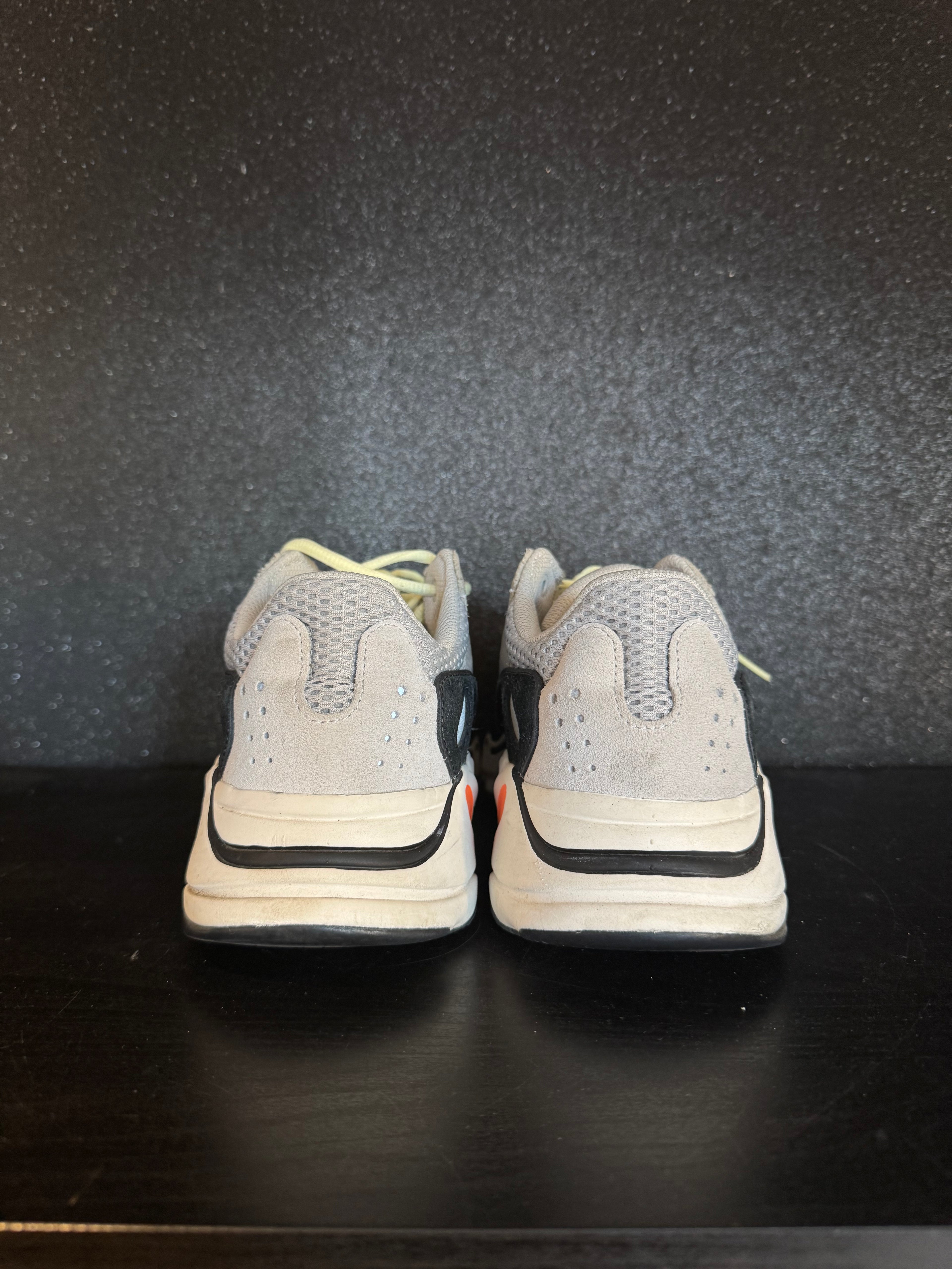 Yeezy 700 'Waverunner' Size 10 Preowned with no box