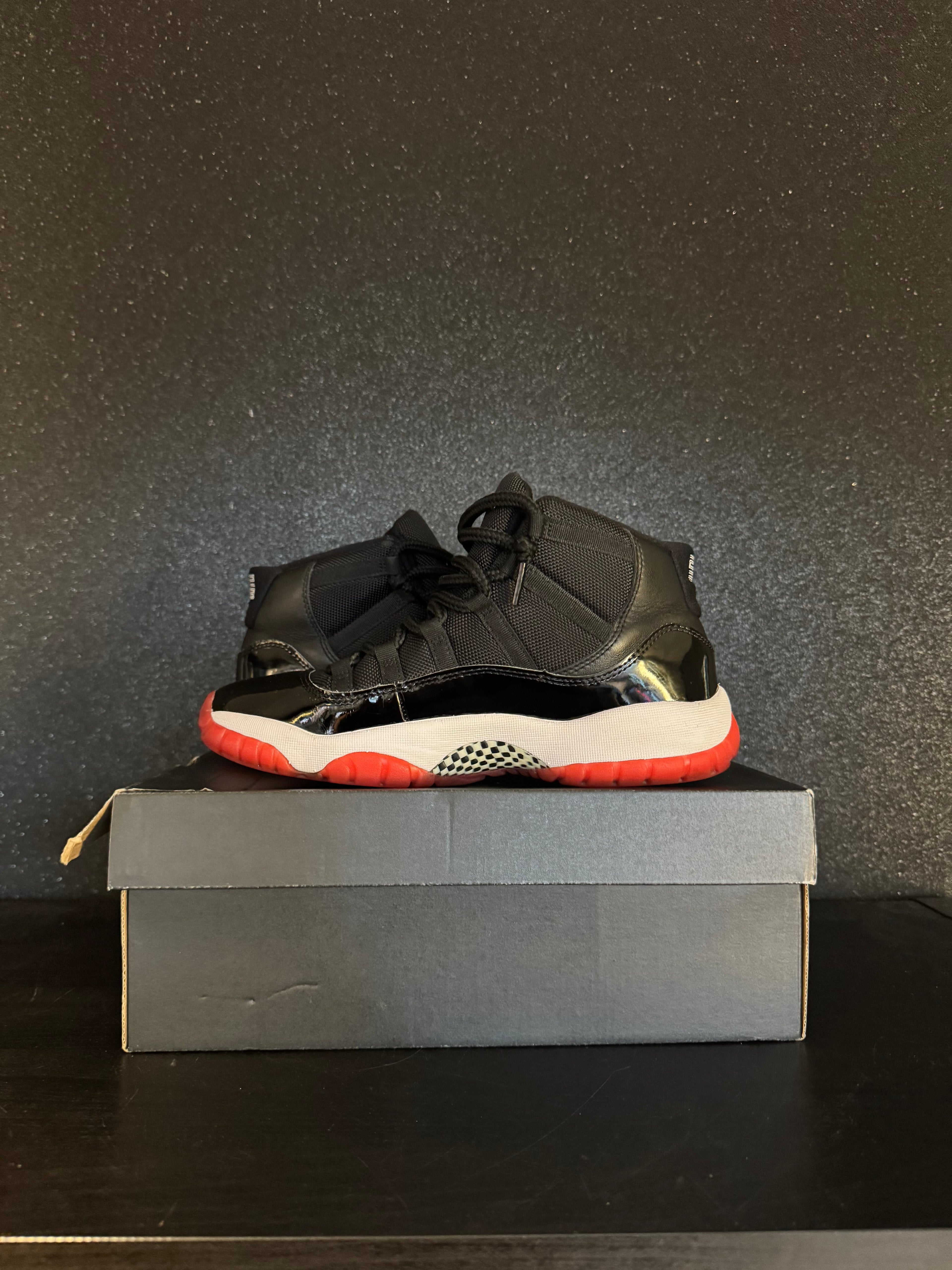 Jordan 11 (GS) 'Bred' Size 7Y Preowned with box