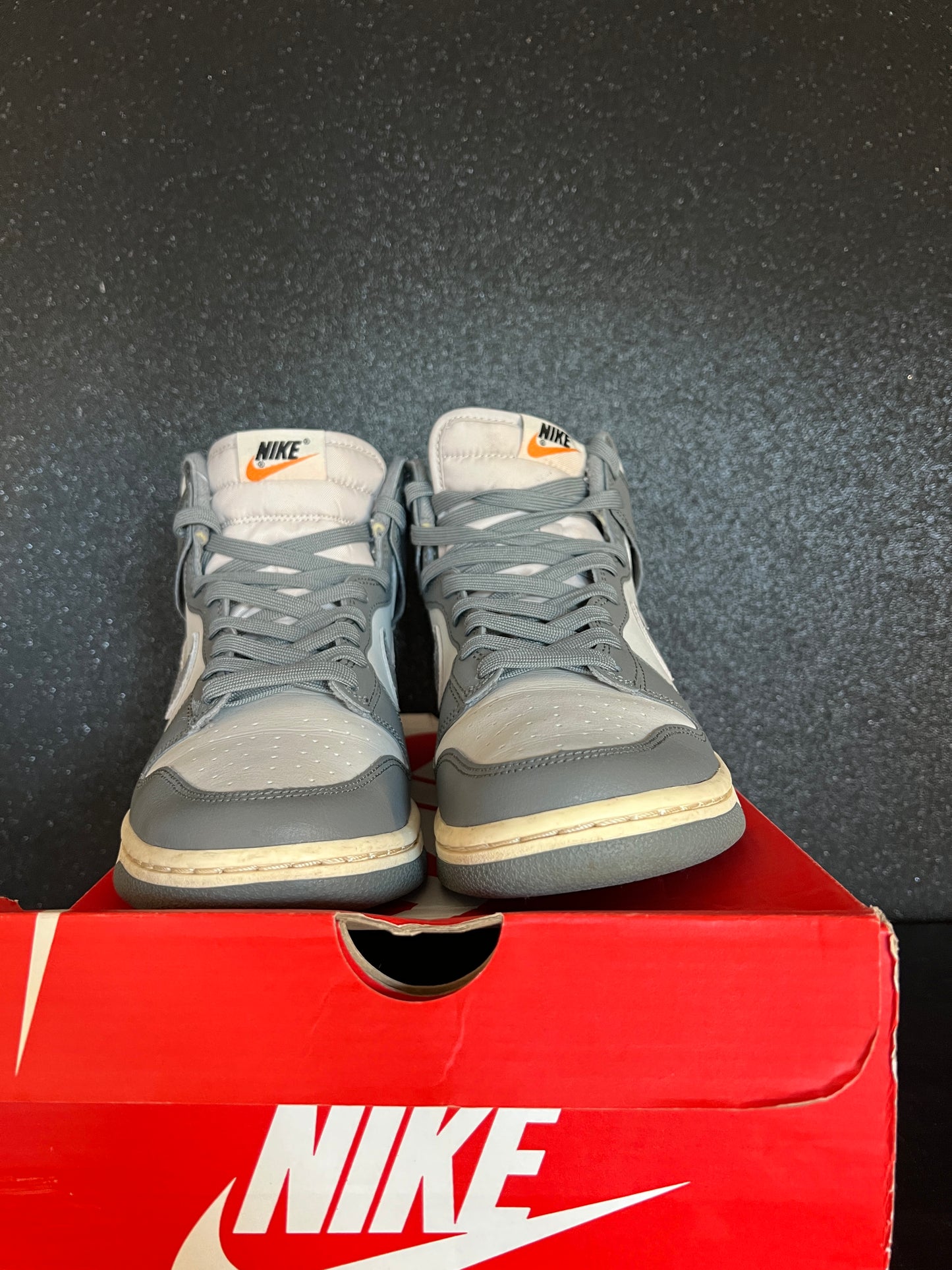 Nike Dunk High Light Bone Grey Size 8 Preowned