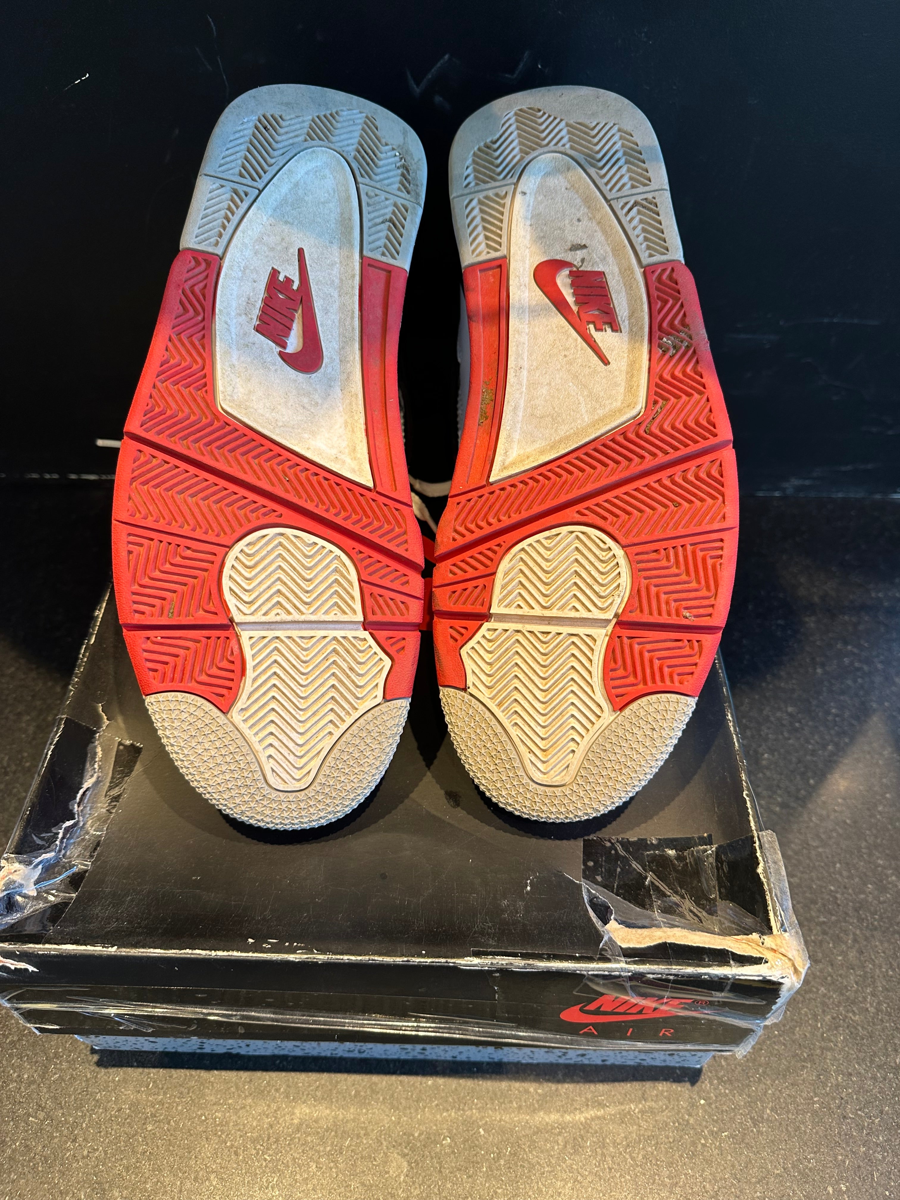 Jordan 4 "Fire Red" Preowned Size 11.5 With Box