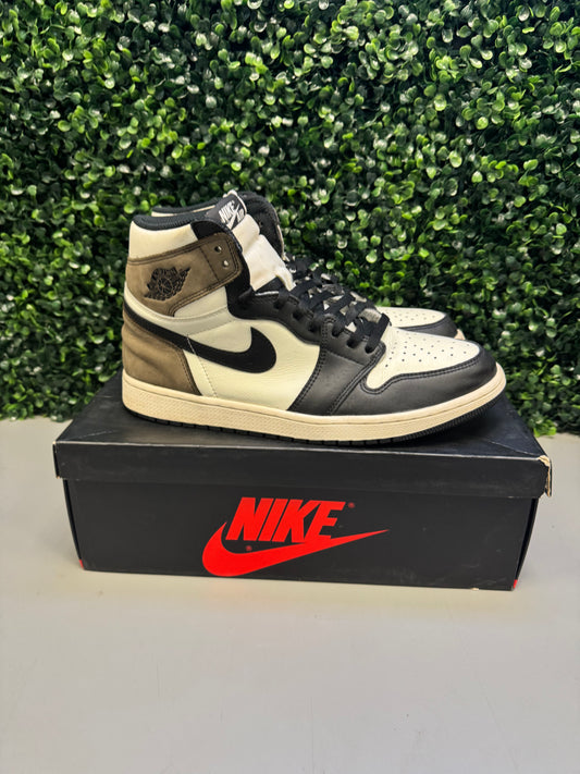 Jordan 1 High " Mocha" Size 12.5 Preowned