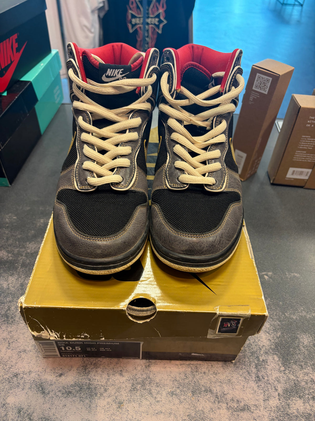 Nike SB Dunk High Marshall Amps Size 10.5 Preowned