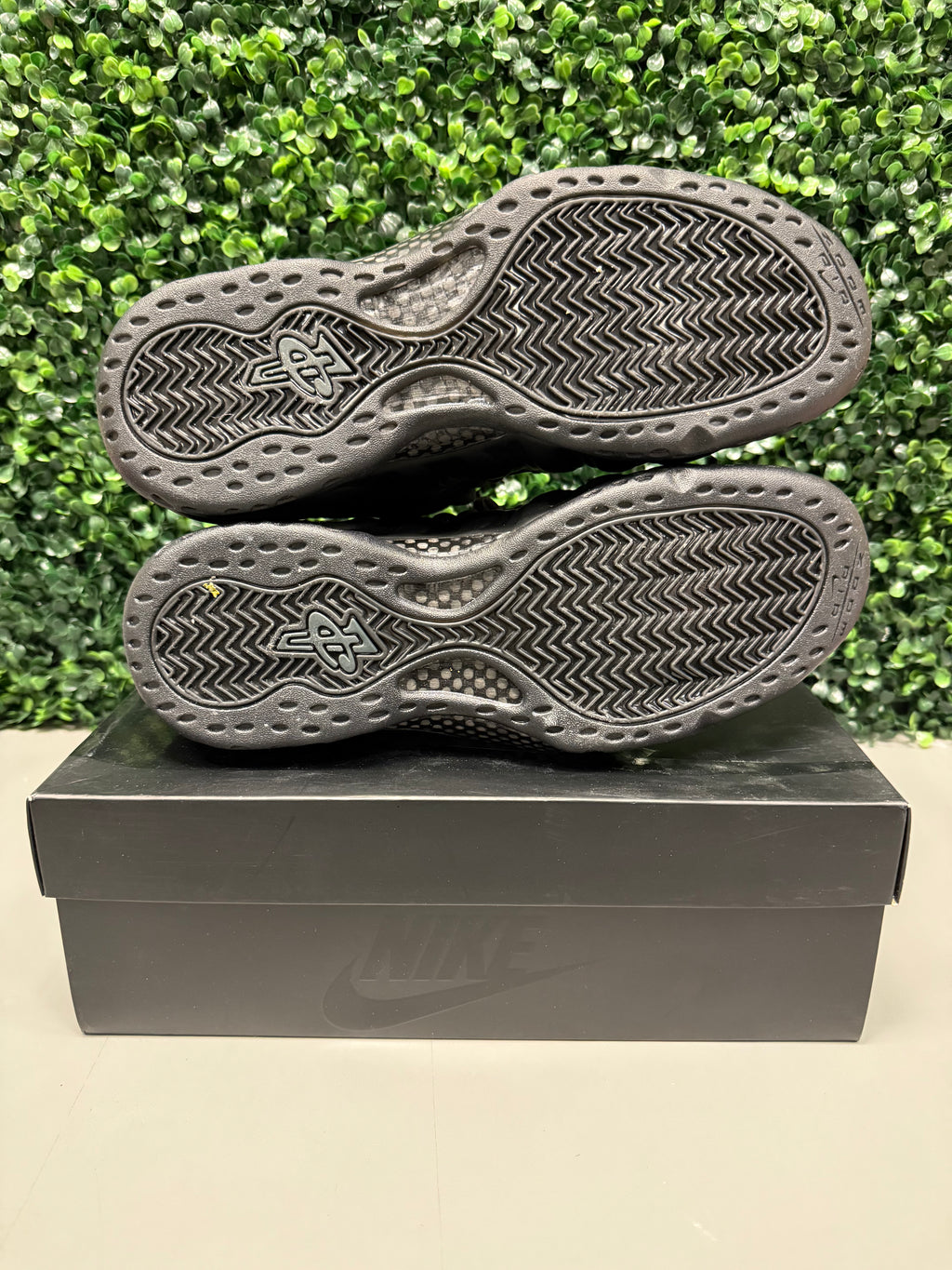 Nike Air Foamposite One “Anthracite” (2020) Size 12 Preowned