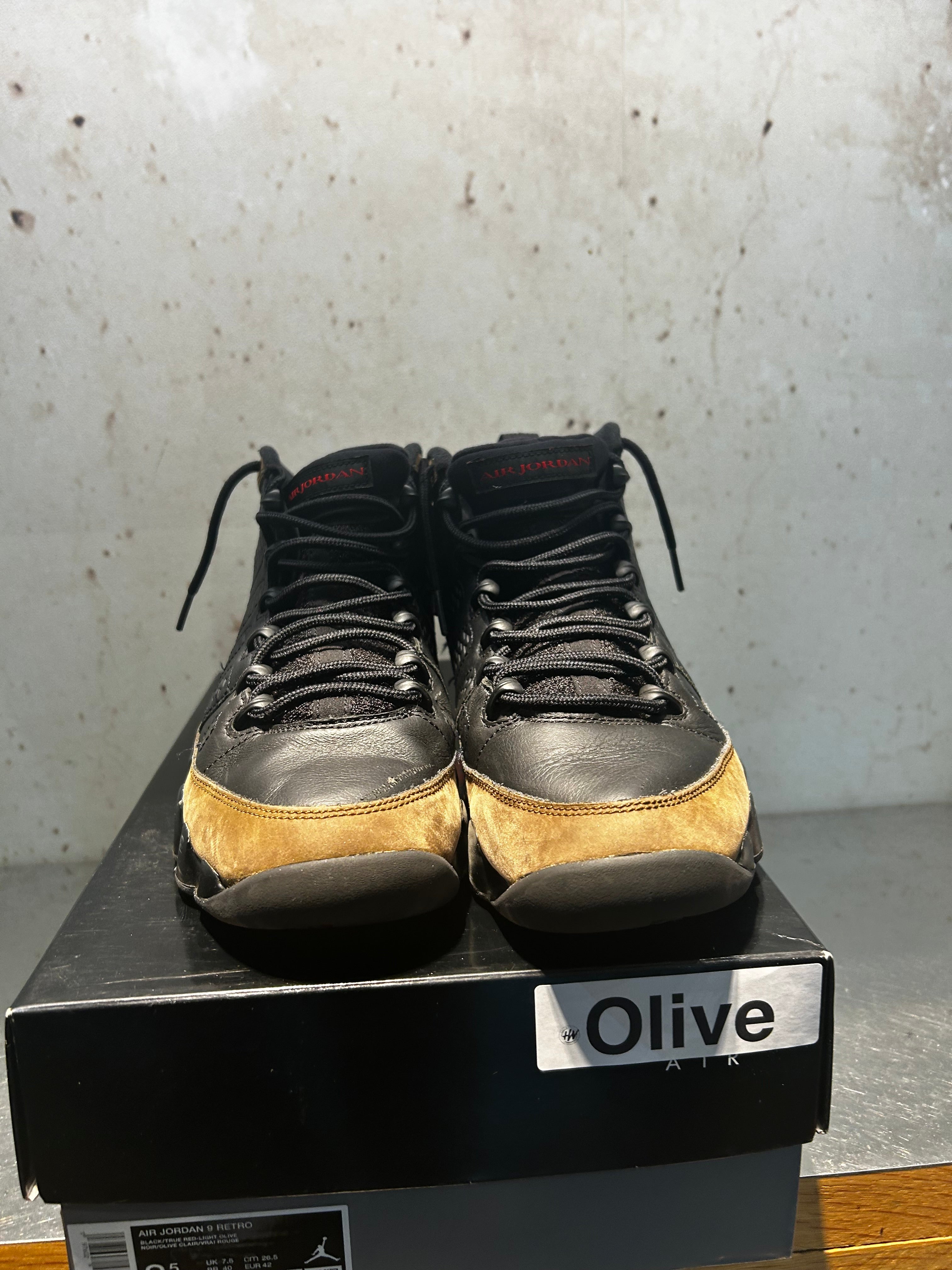 Jordan 9 "Olive" Size 8.5 Preowned