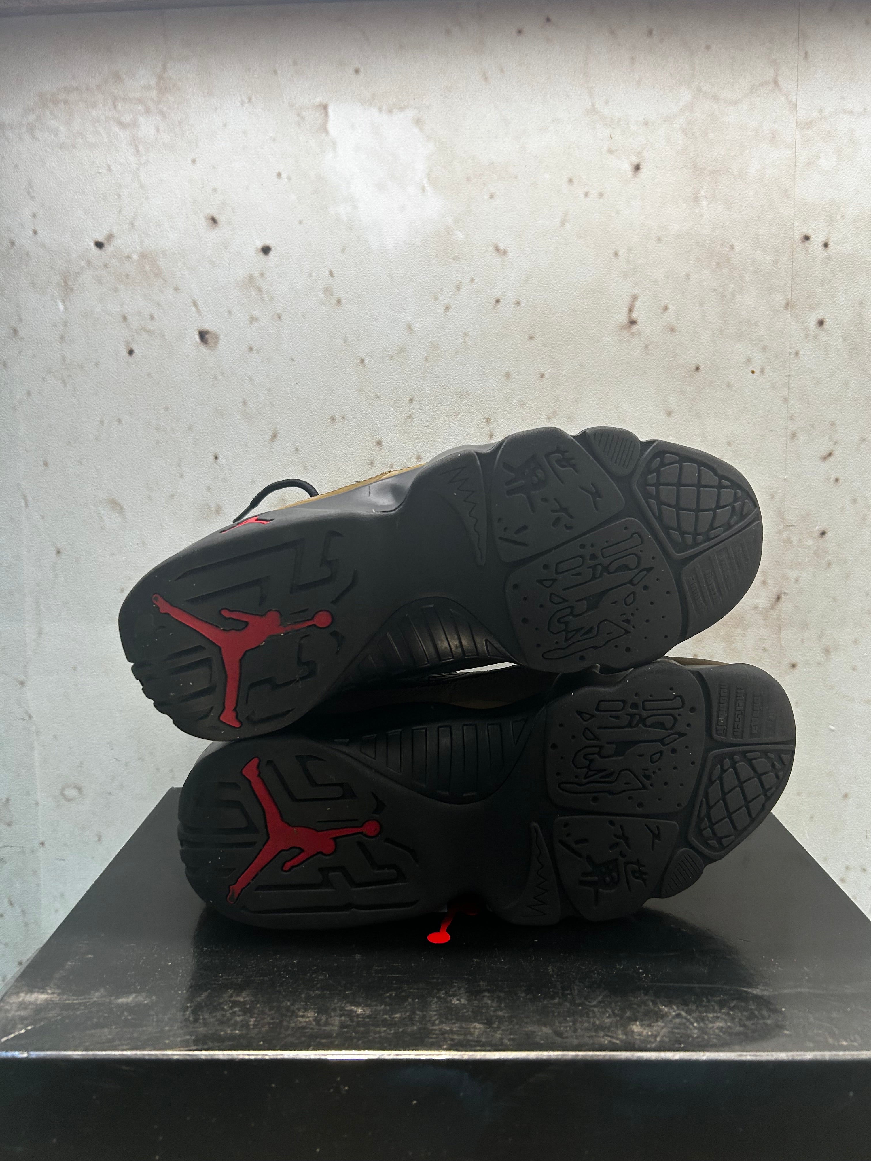 Jordan 9 "Olive" Size 8.5 Preowned
