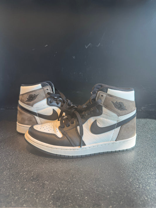 Jordan 1 Retro High 'Mocha' Size 6 Preowned