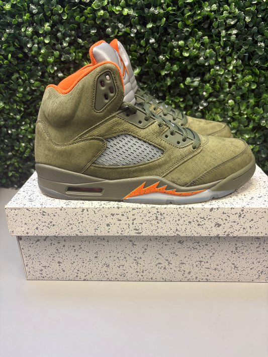 Jordan 5 "Olive" Size 10 Preowned