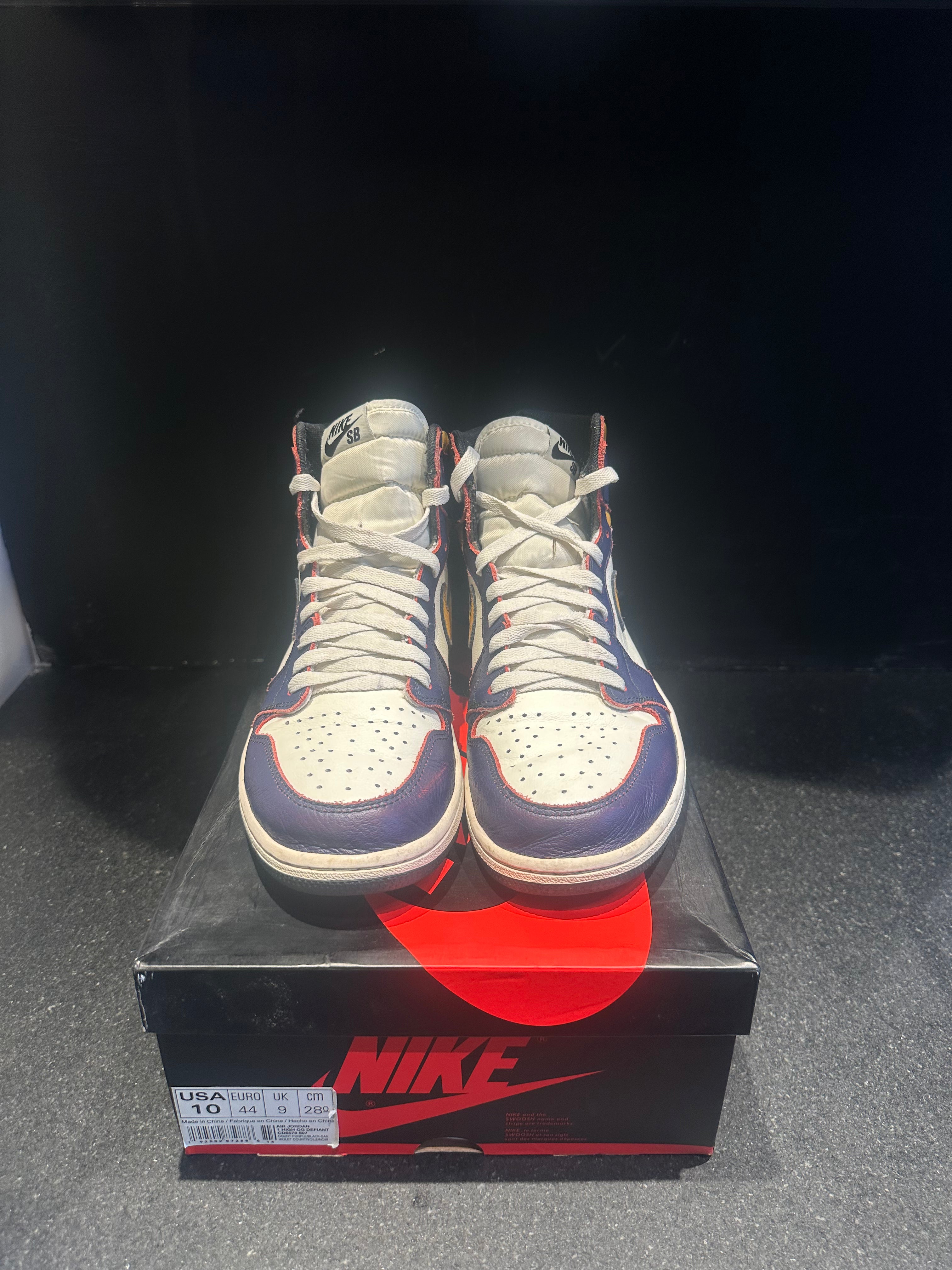 Jordan 1 High "LA to Chicago" sz 10 preowned