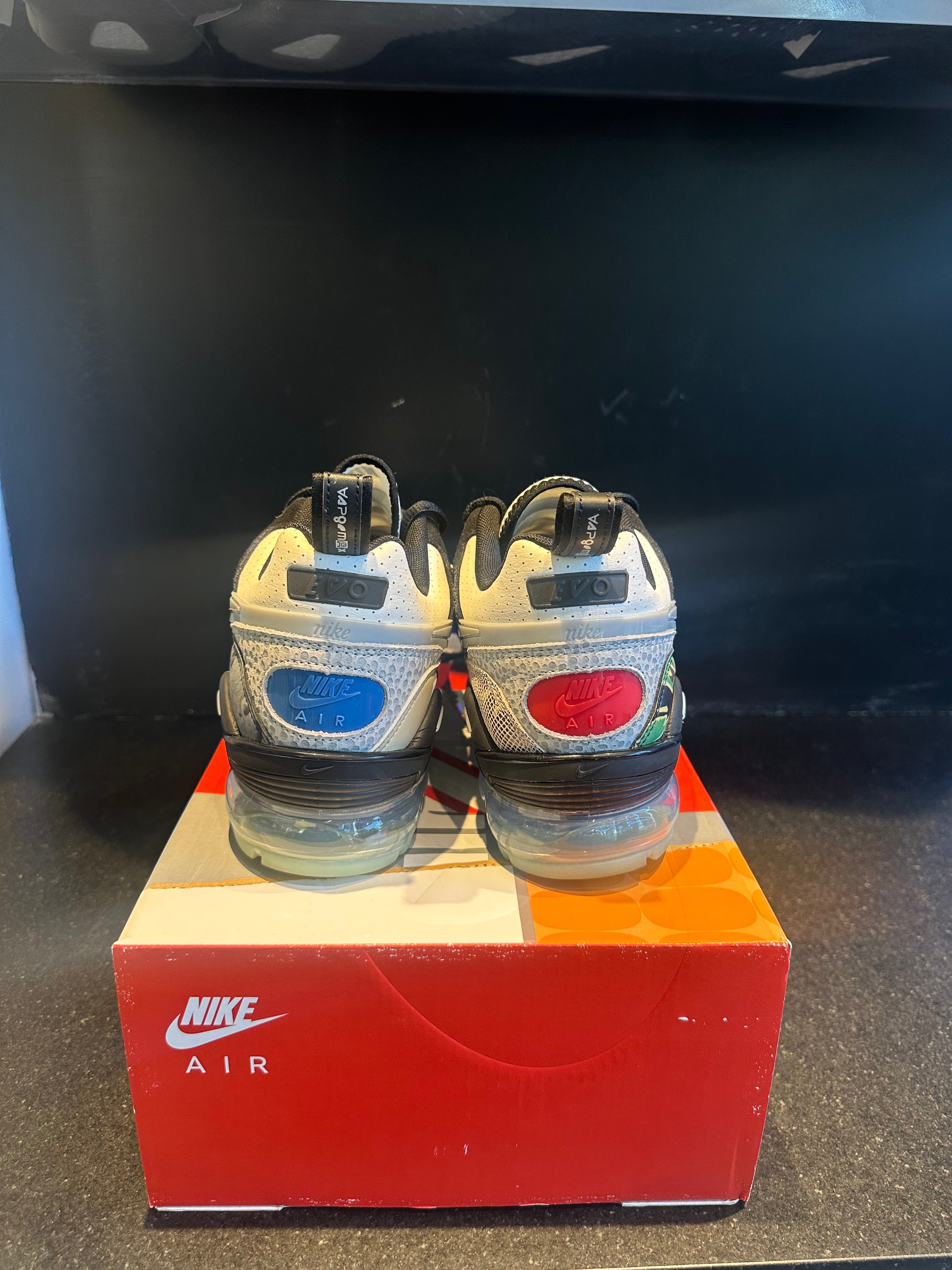 Nike Air Vapormax "Evo NRG" sz 11 preowned