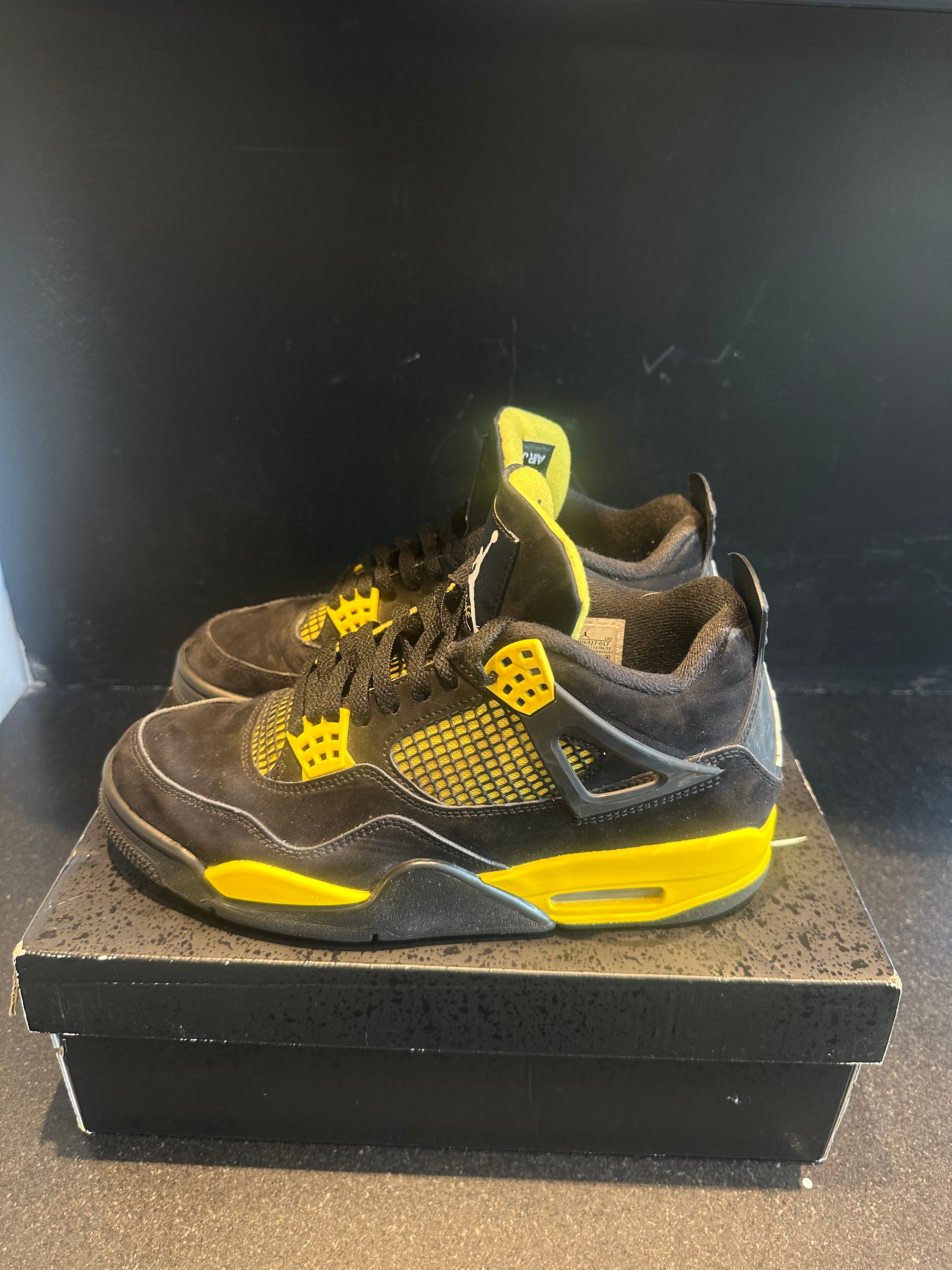 Jordan 4 Retro "Yellow Thunder" size 9 preowned