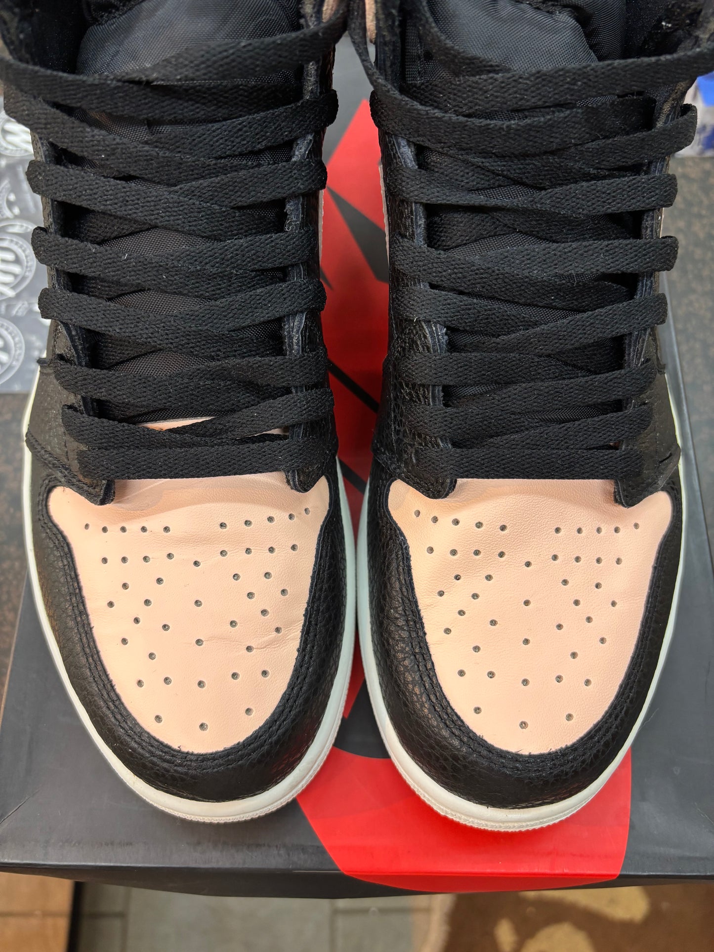 Jordan 1 High "Crimson Tint" Size 11 Pre Owned