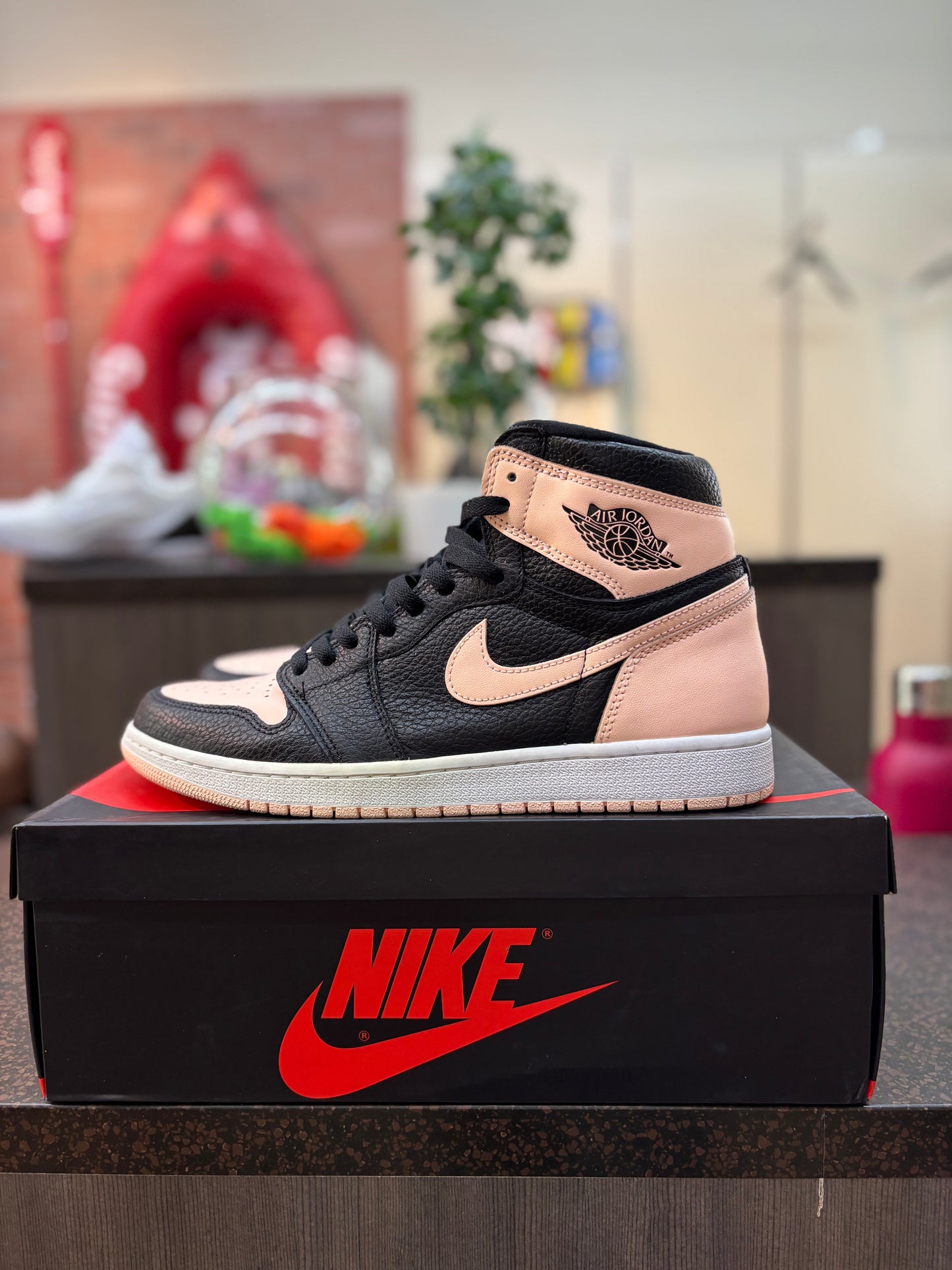 Jordan 1 High "Crimson Tint" Size 11 Pre Owned