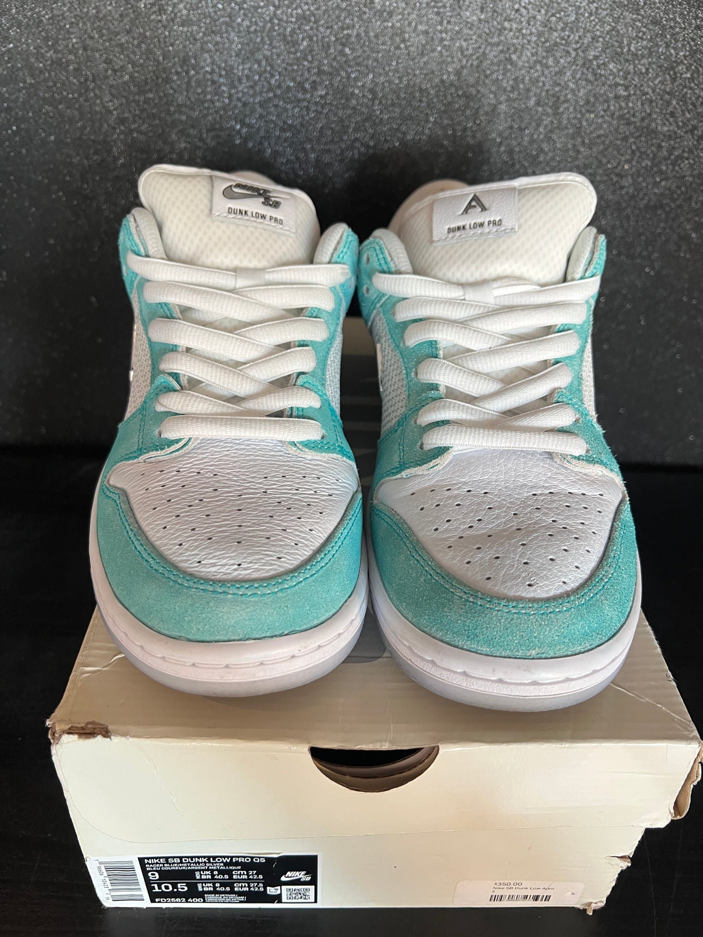 April Skateboards x Nike Dunk Low SB 'Turbo Green' Size 9 Preowned with box