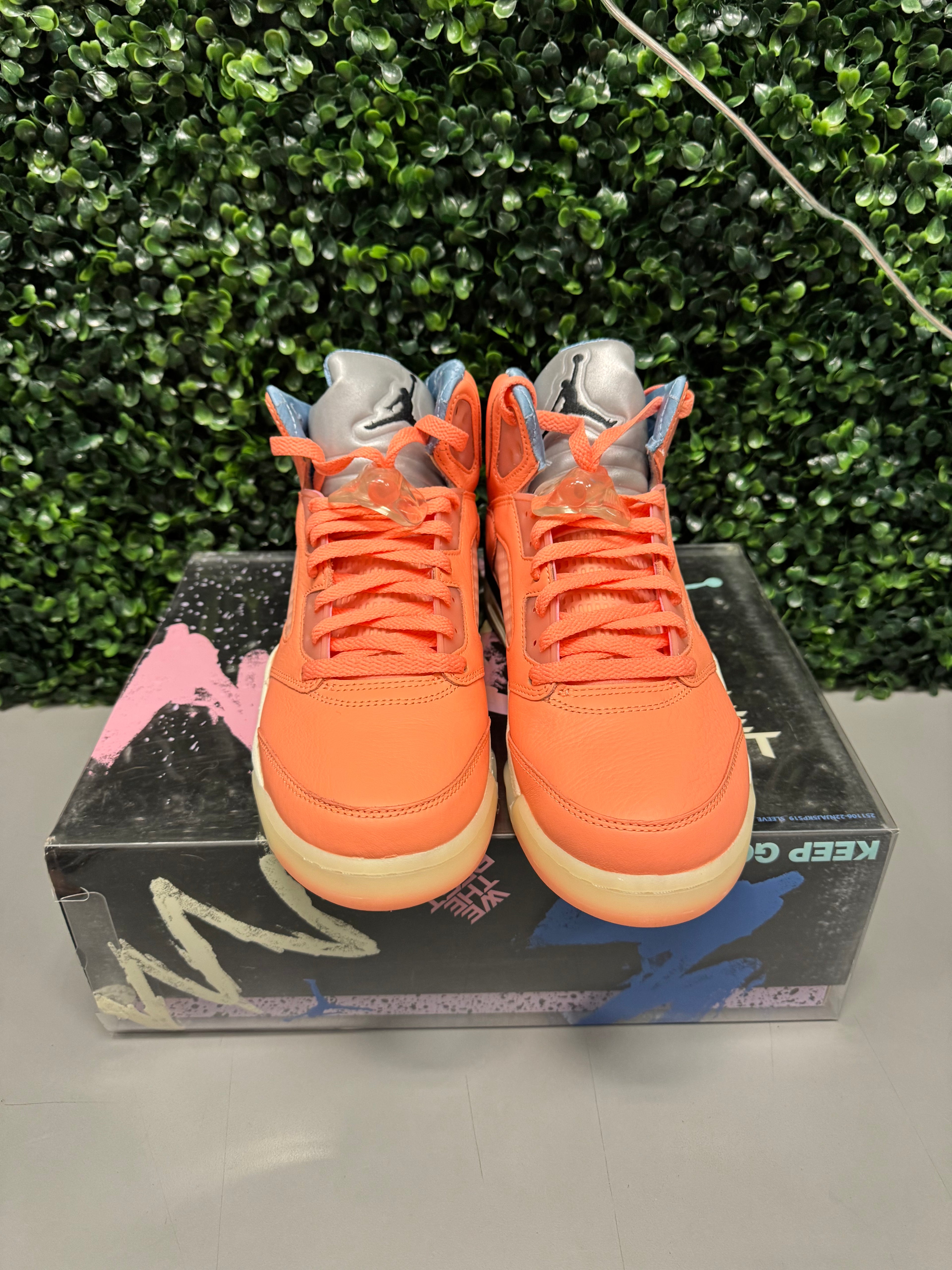 Jordan 5 "We The Best" Size 9 Preowned