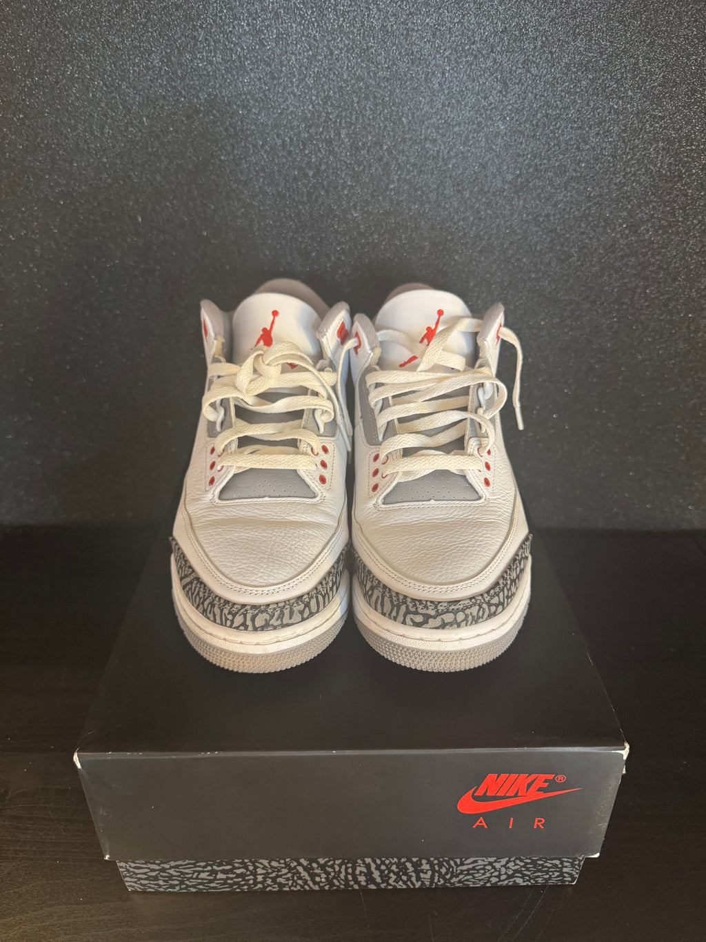 Jordan 3 'Fire Red 2022' Size 11 Preowned with box