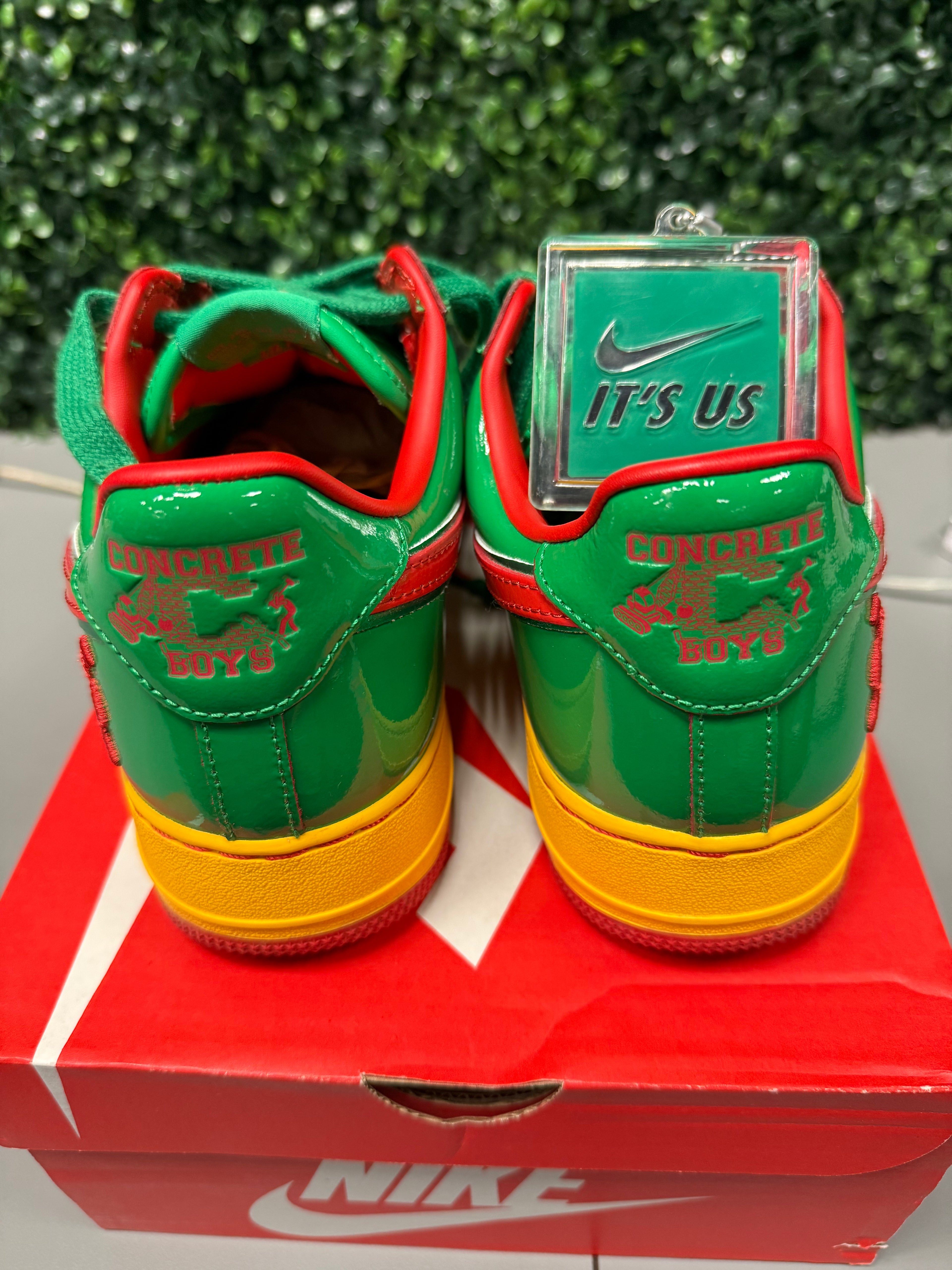Nike Air Force 1 Low "Lil Yachty Concrete Boys" Lucky Green Size 9.5 Preowned Replacement box