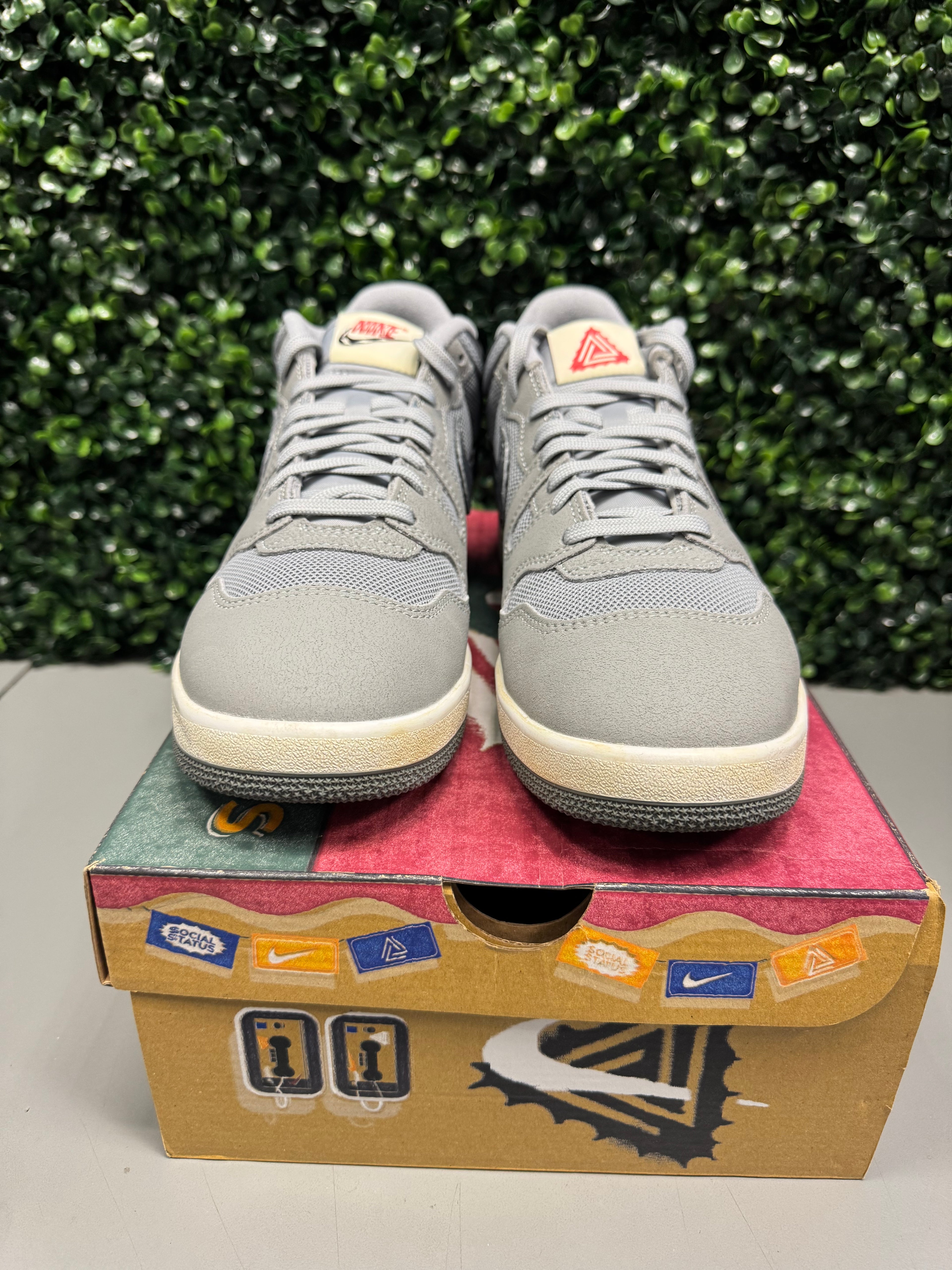 Nike Mac Attack ”Social Status” Size 10 Preowned