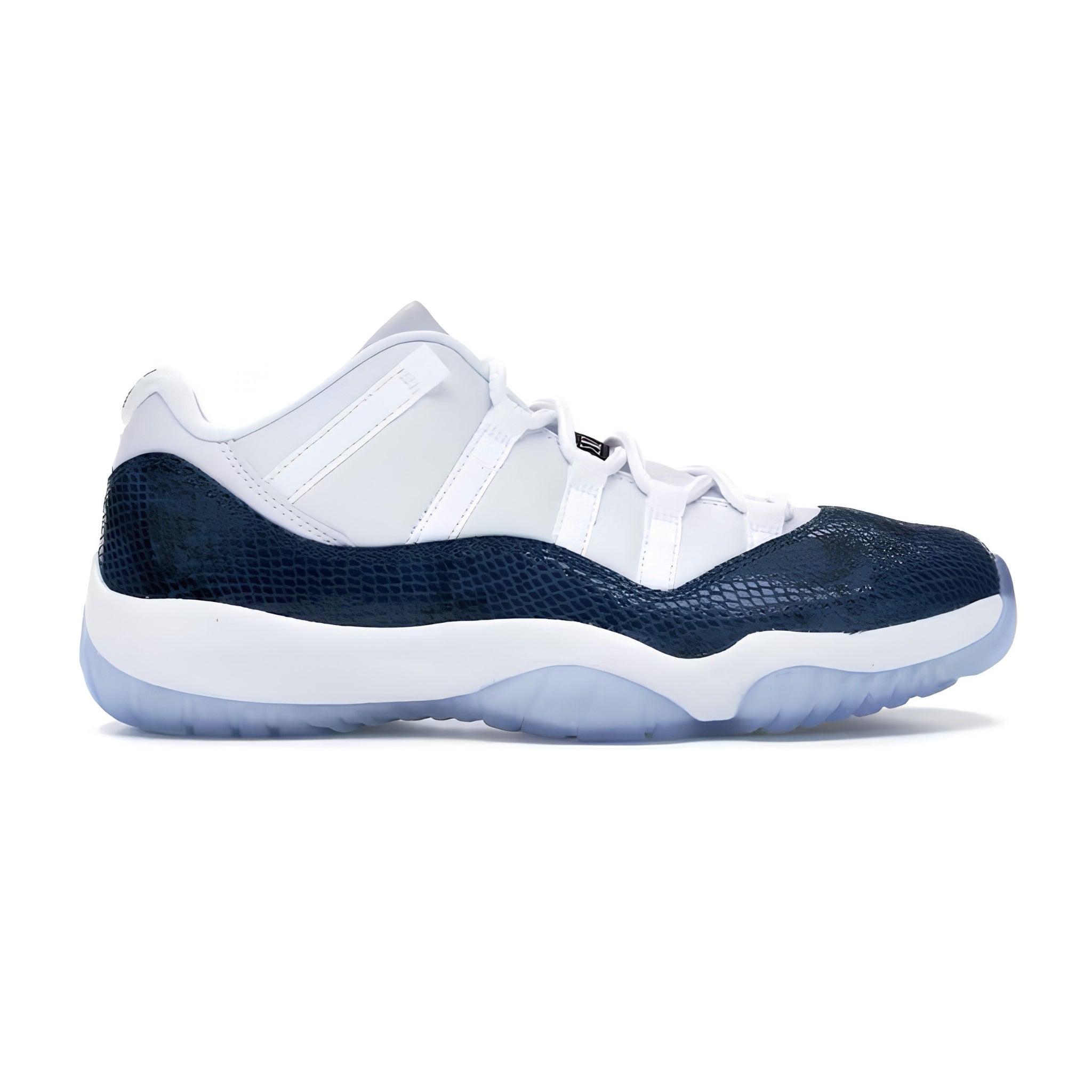 Jordan 11 Low “Snakeskin Navy” (Yellowing)