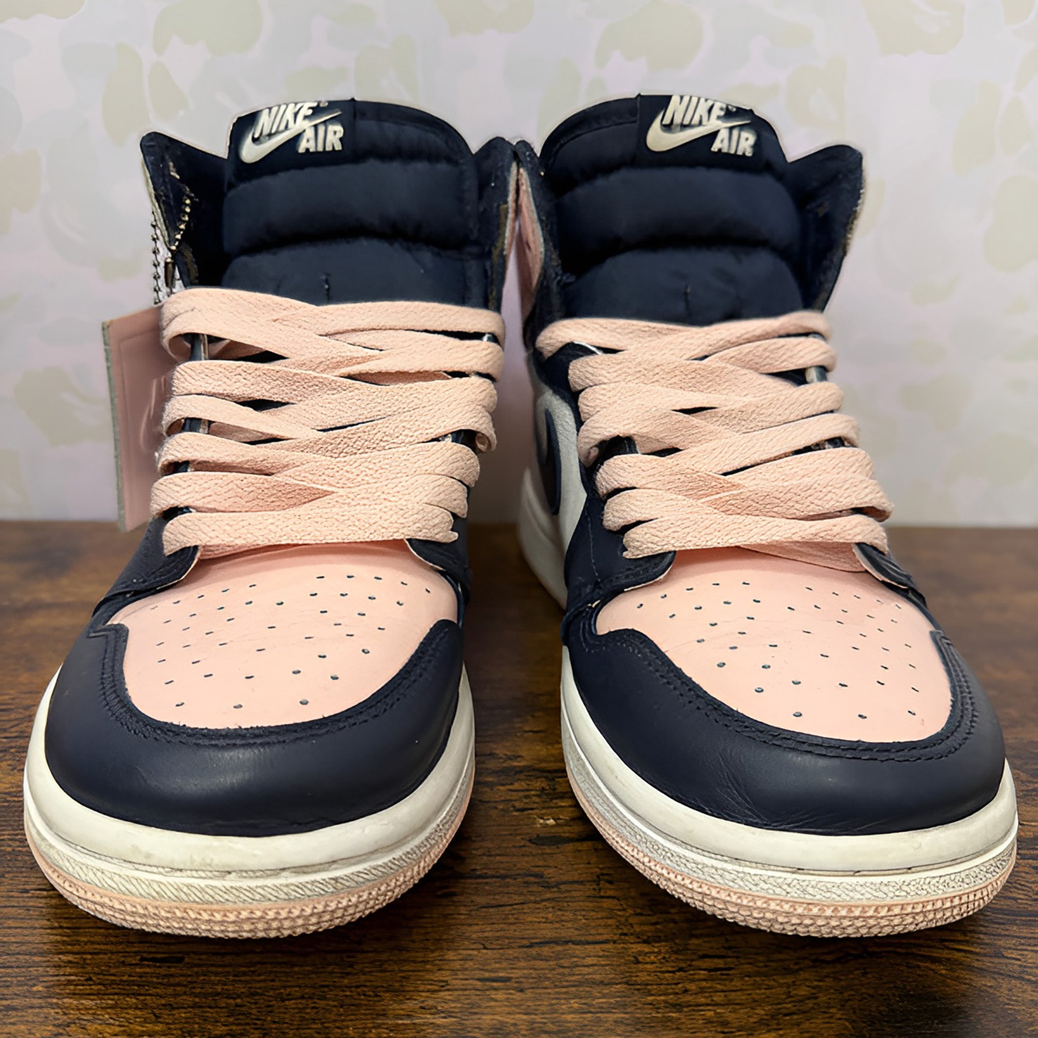 Jordan 1 High “Atmosphere” Size 7.5W / 6M Preowned No Box