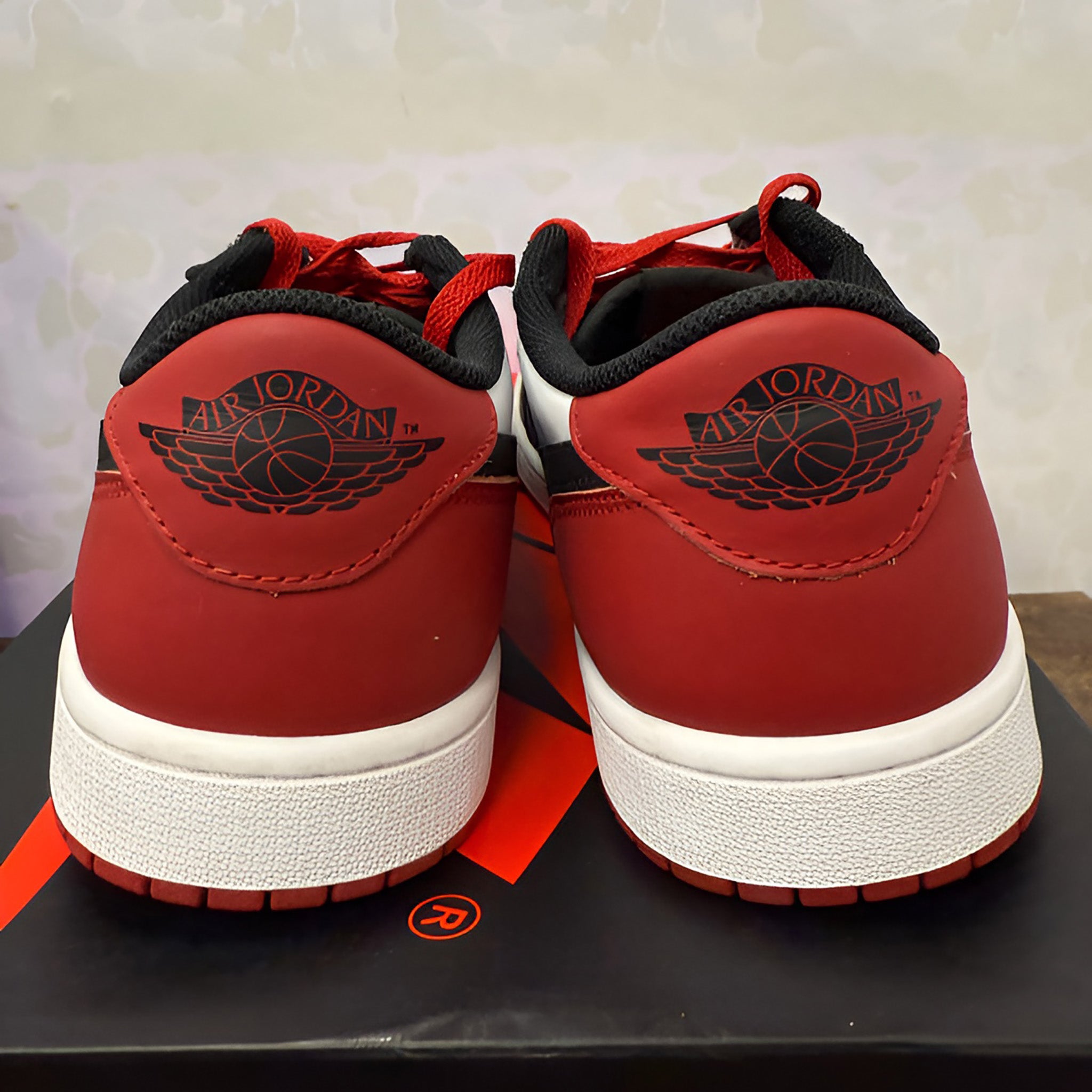 Jordan 1 Low “Black Toe” Size 10.5 Preowned