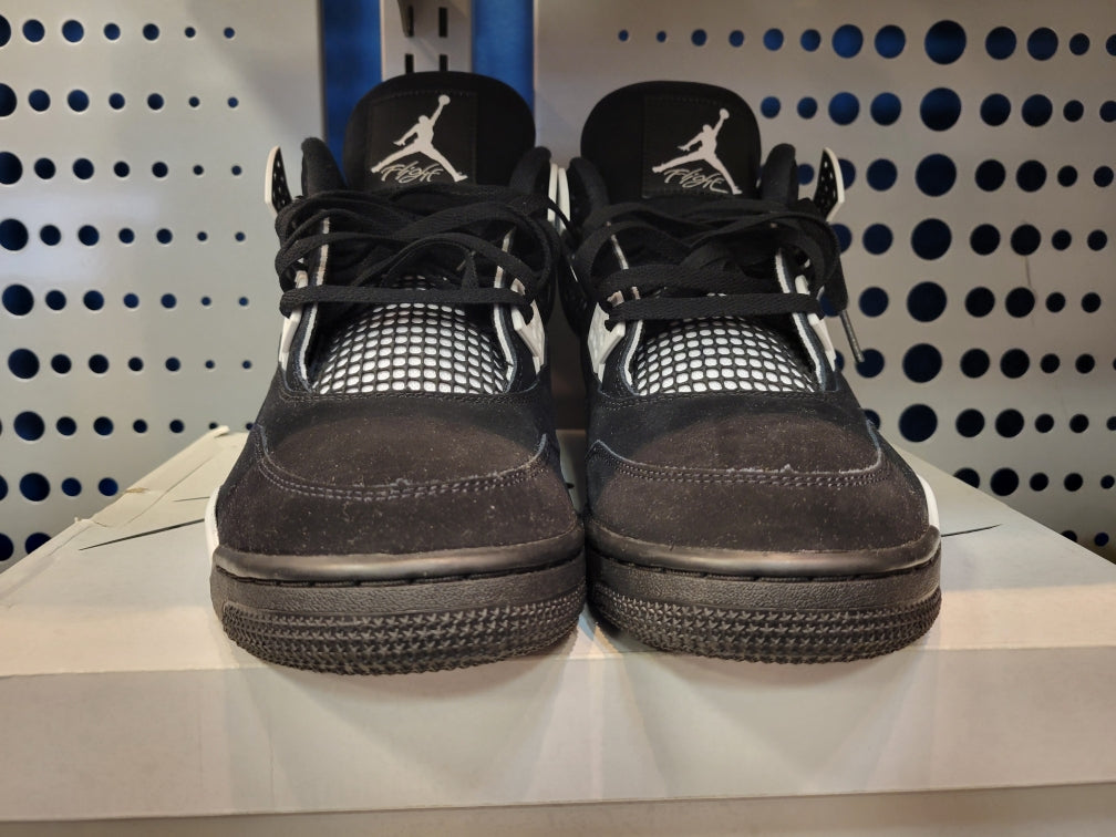 Jordan 4 "white thunder" size 14 preowned