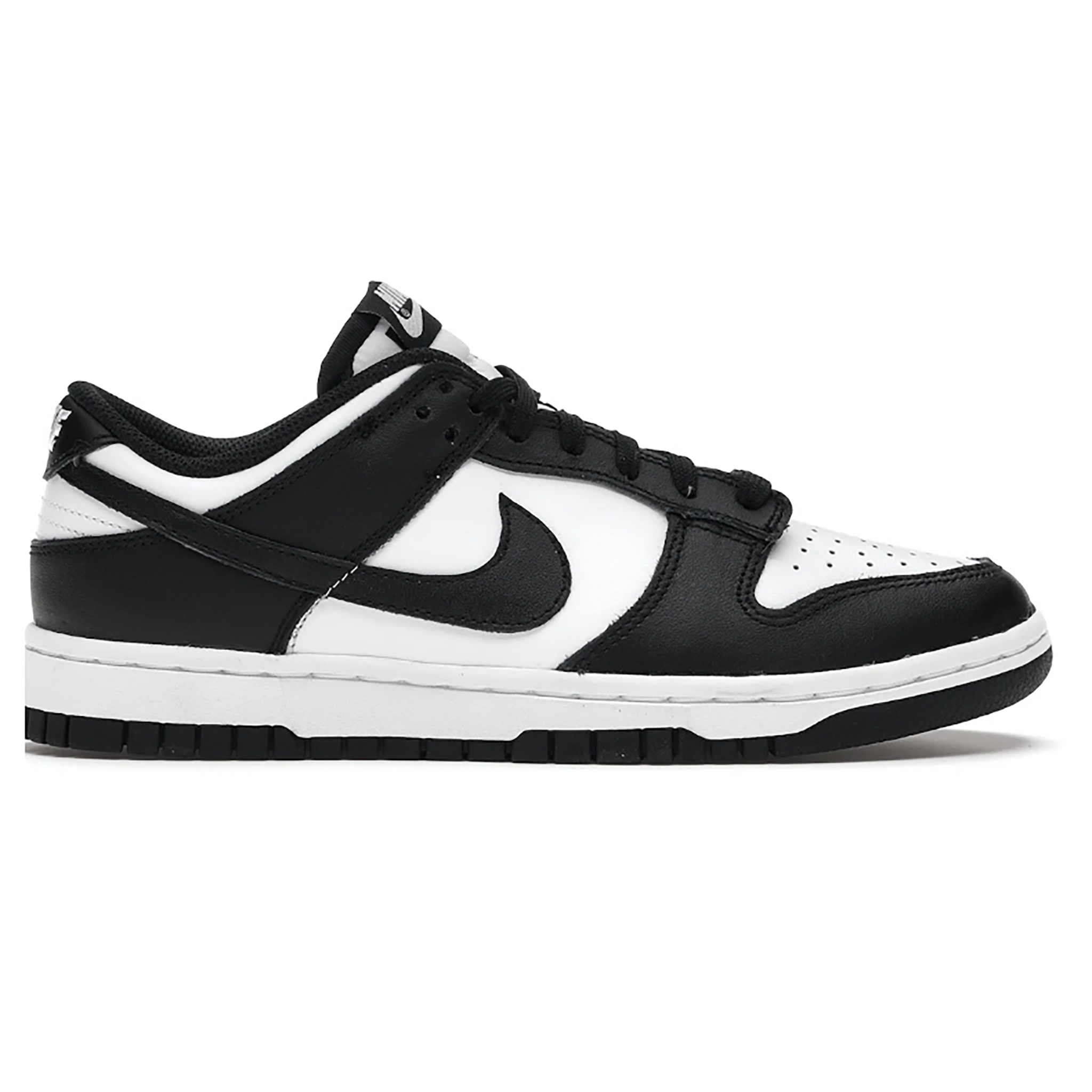 Nike Dunk Low "Panda"