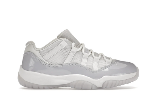 Jordan 11 Low "Pure Violet" (W)