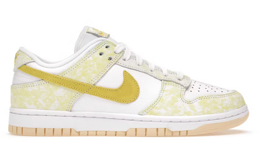 Nike Dunk Low Yellow Strike (W)