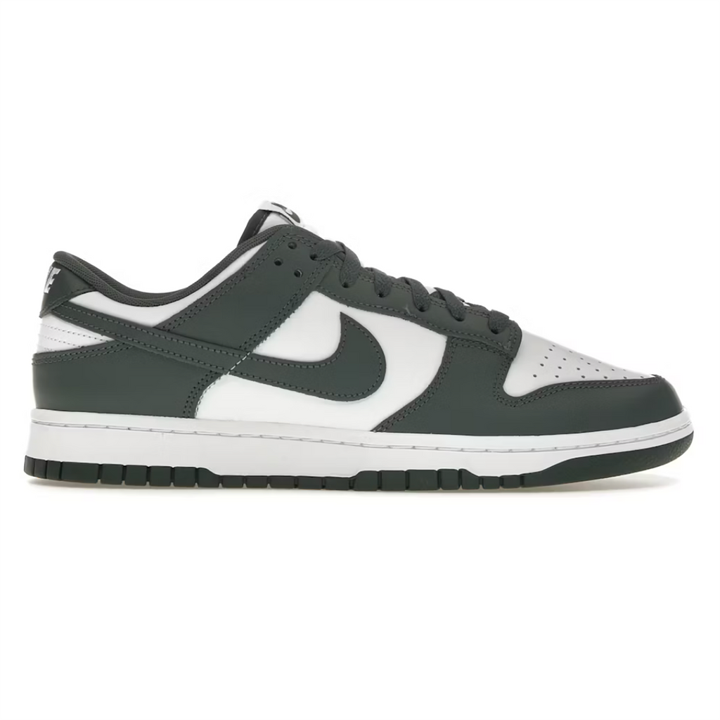 Nike Dunk Low "Vintage Green"