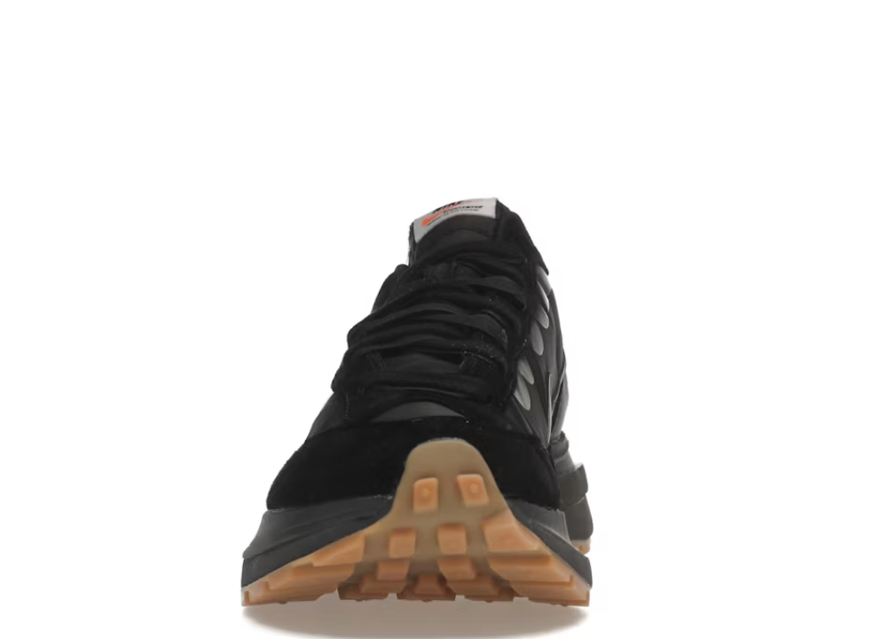 Nike Vaporwaffle Sacai "Black Gum"
