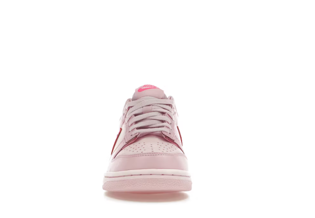 Nike Dunk Low "Triple Pink" (GS)